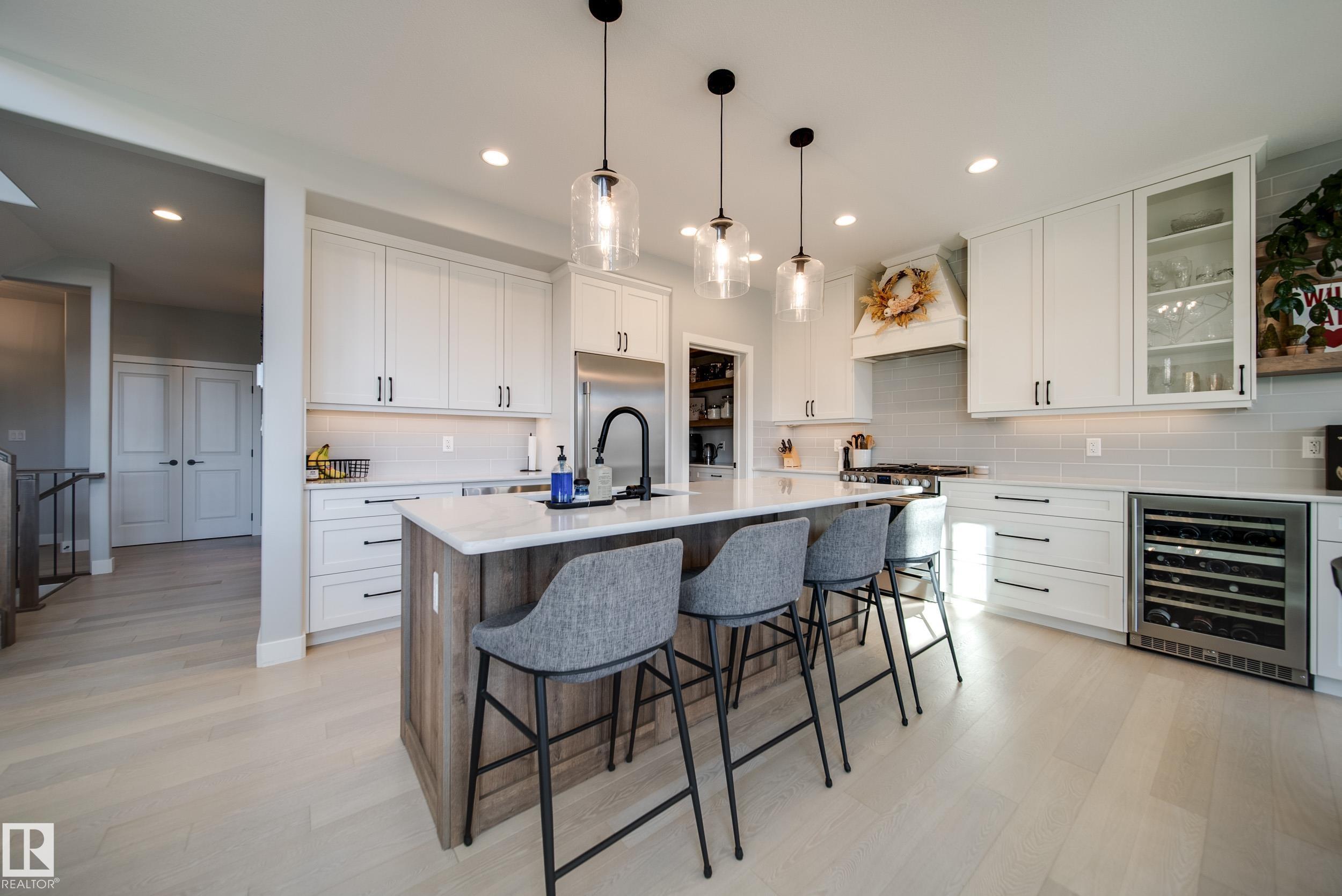 Photo 13 at 6843 Knox Loop SW, Keswick, Edmonton