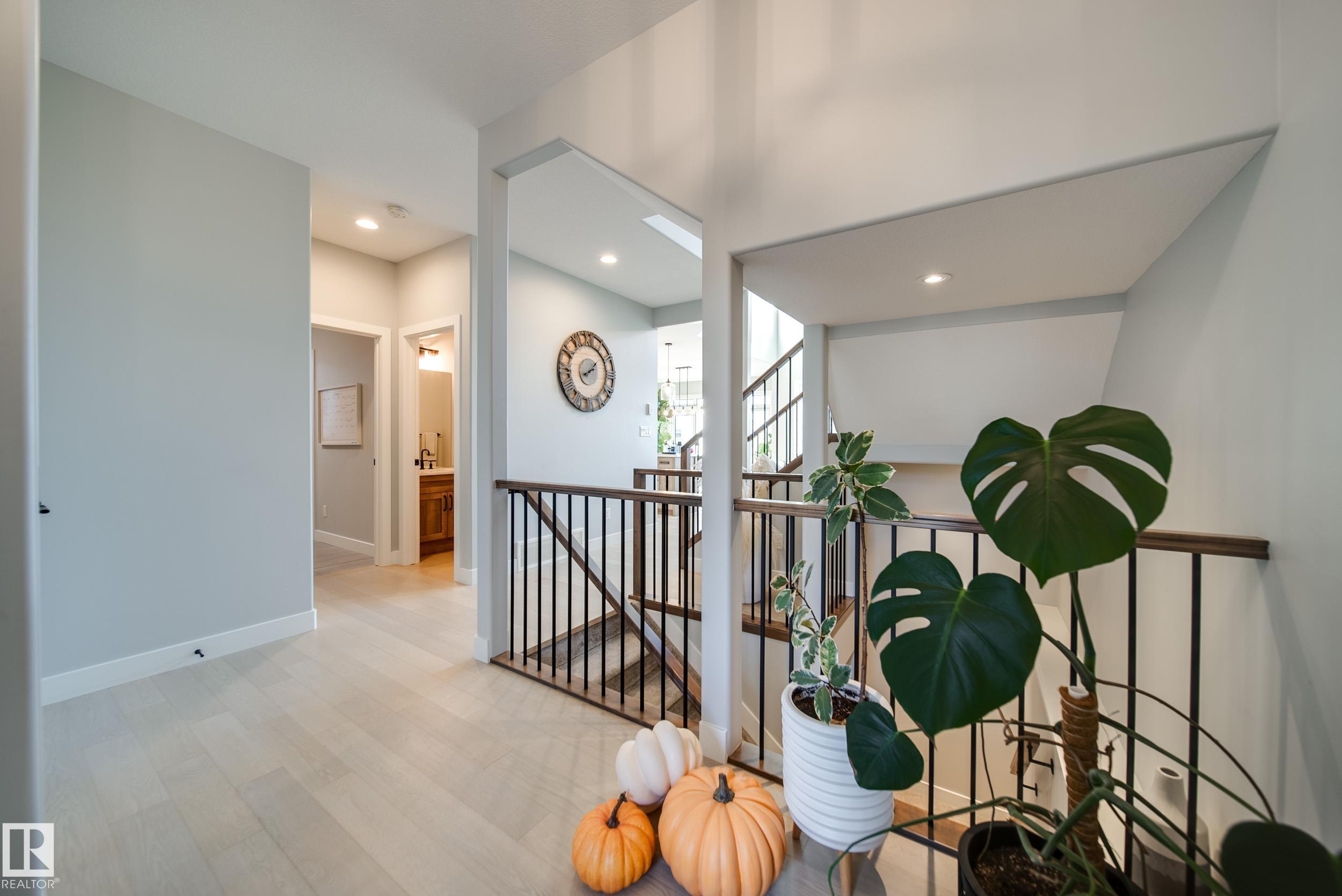 6843 Knox Loop SW, Keswick, Edmonton