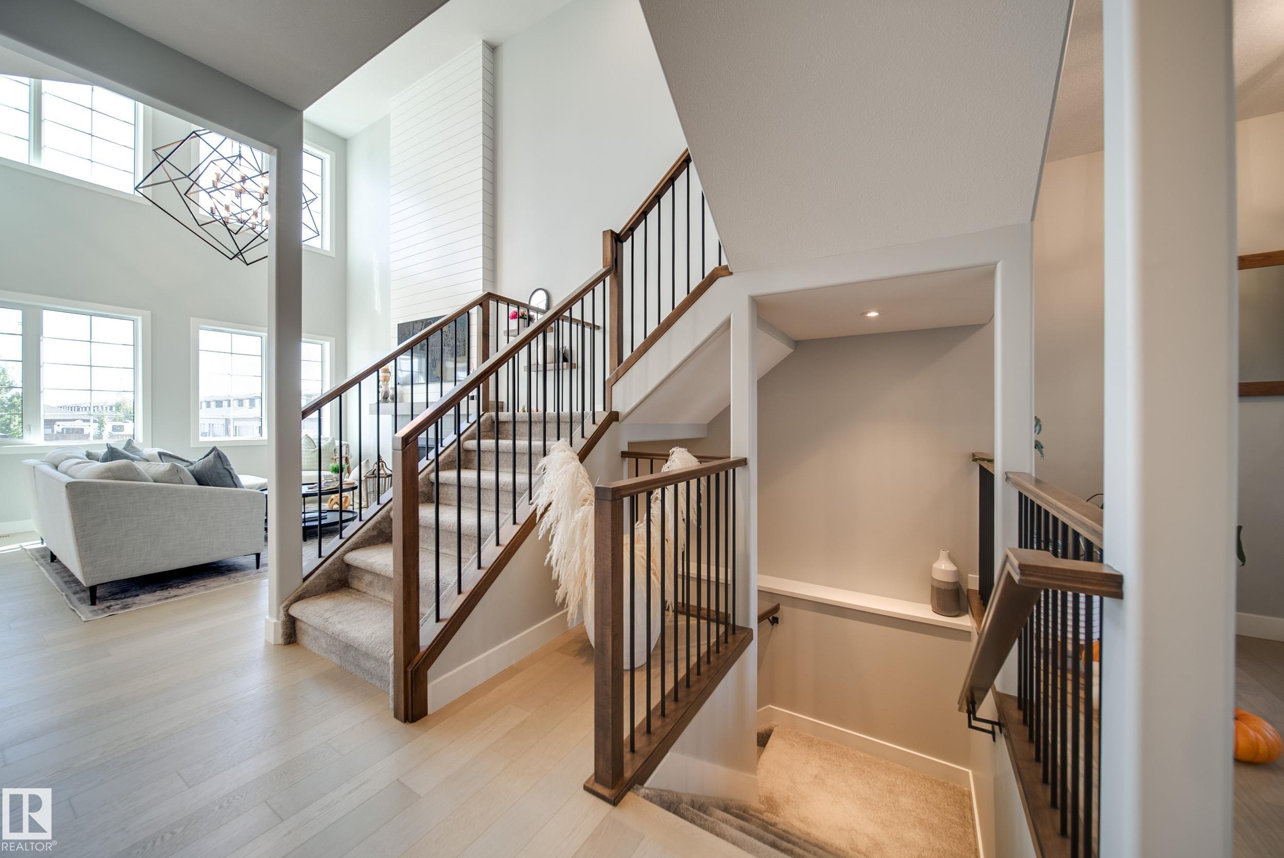 6843 Knox Loop SW, Keswick, Edmonton