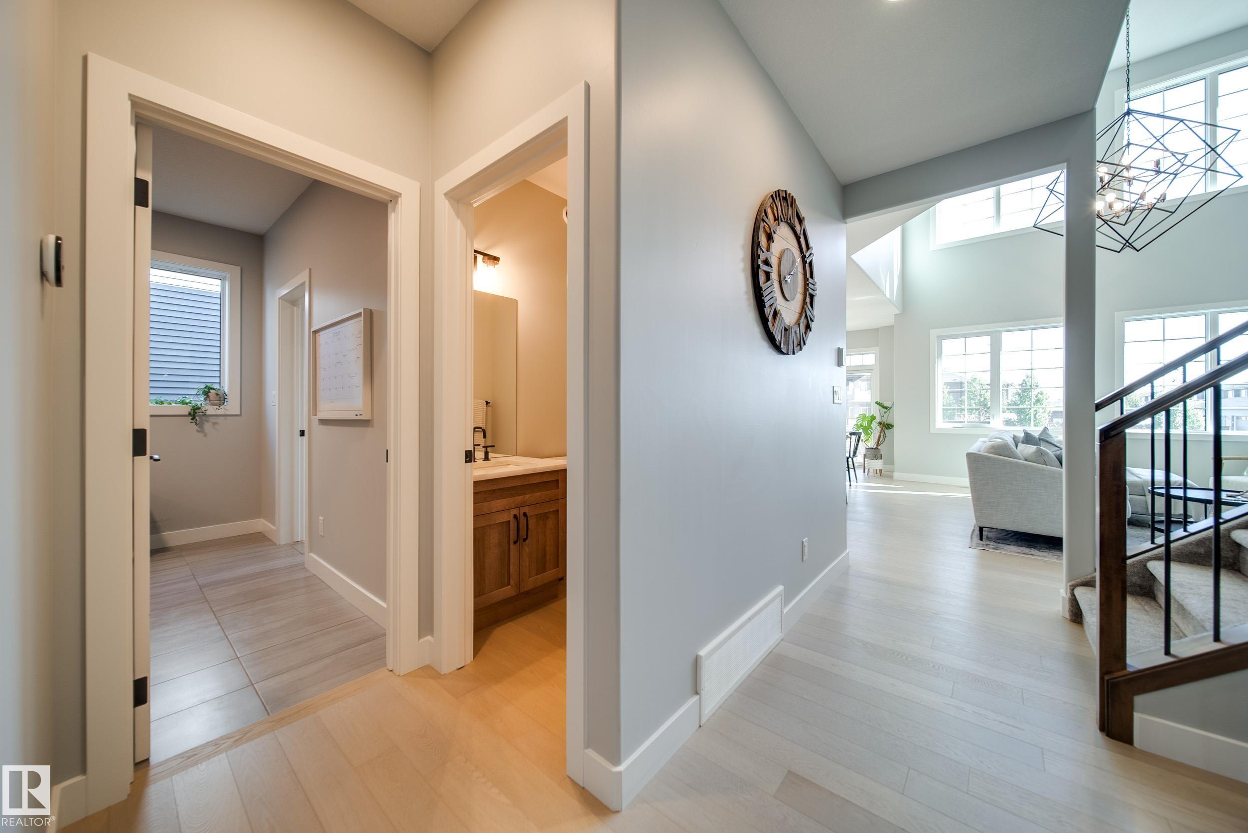 Photo 6 at 6843 Knox Loop SW, Keswick, Edmonton