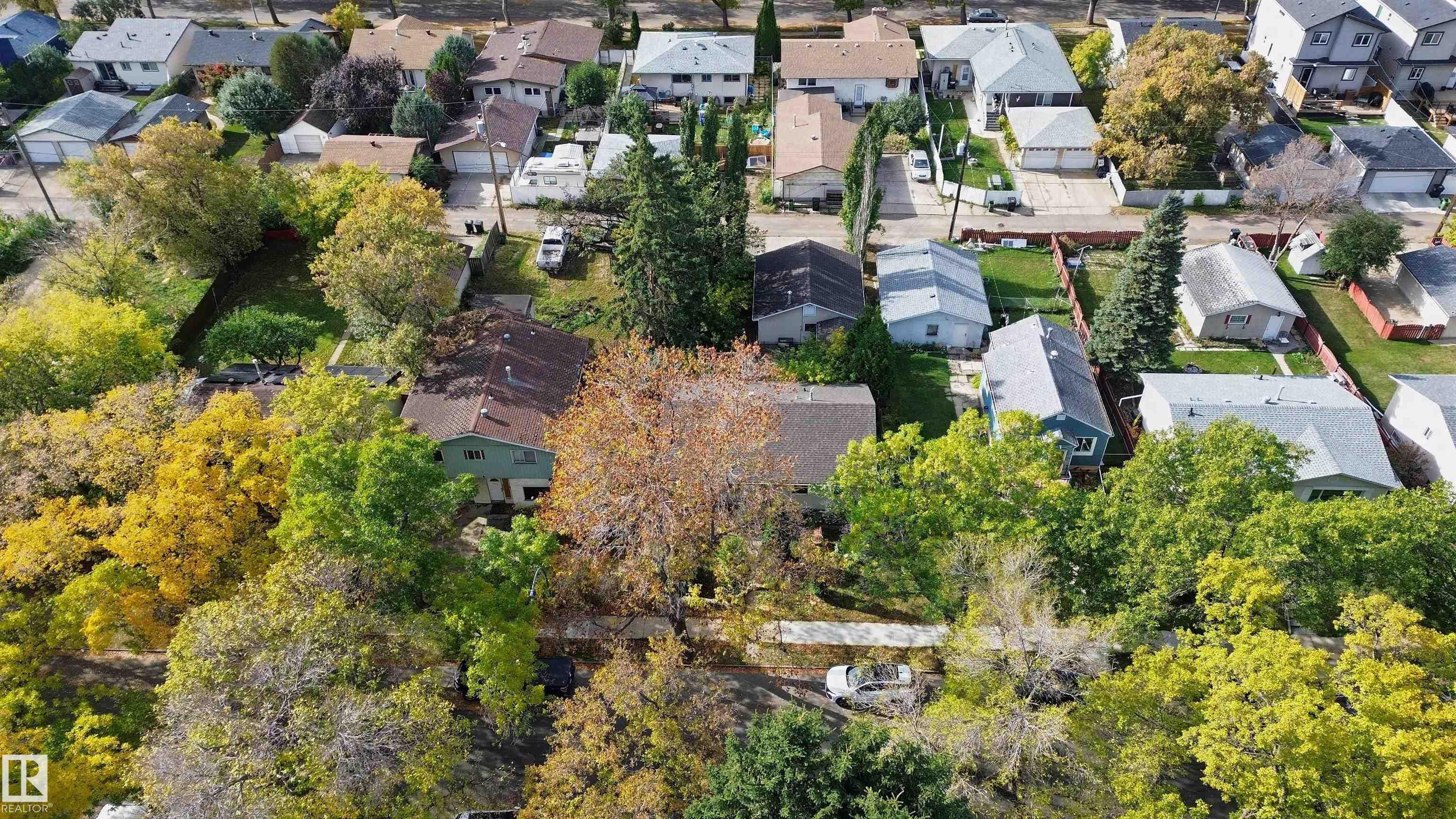 Photo 48 at 11920 37 Street NW, Beacon Heights, Edmonton