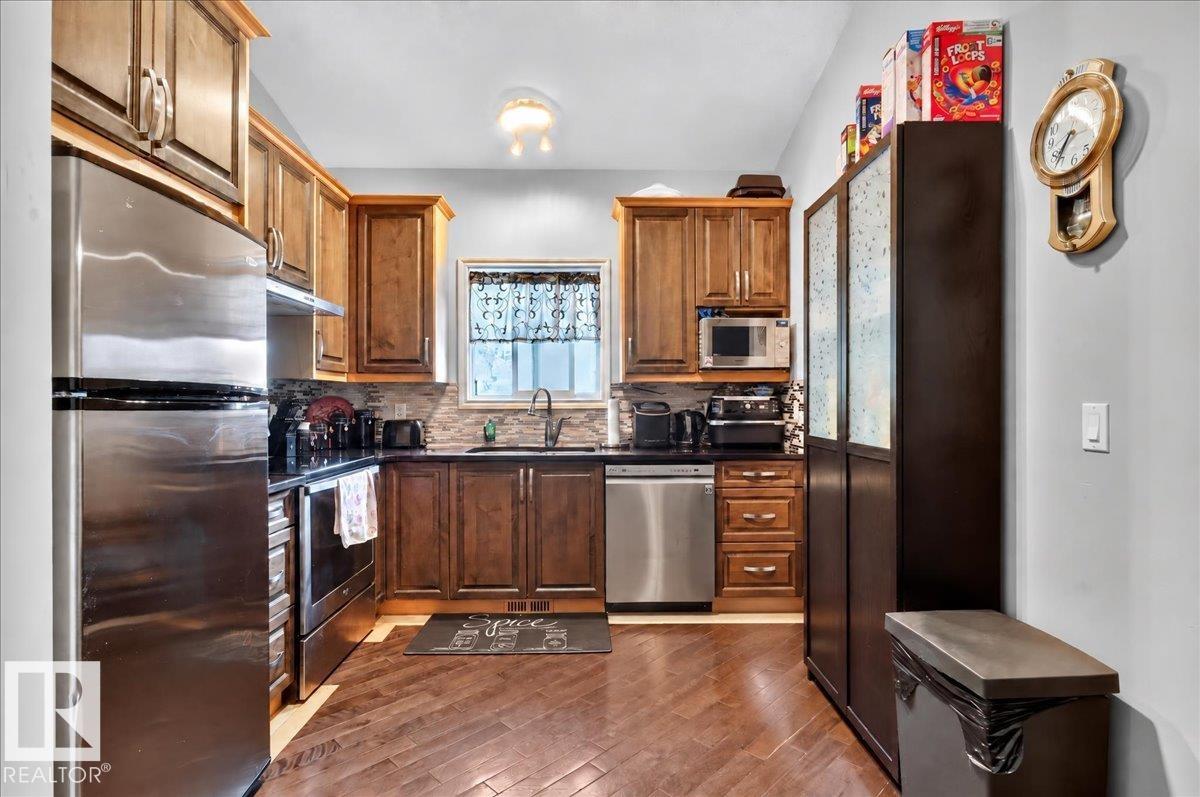 Photo 17 at 11947 67 Street NW, Montrose, Edmonton