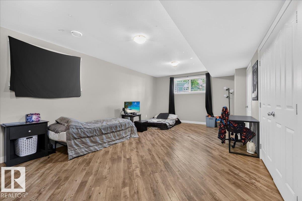 Photo 34 at 11947 67 Street NW, Montrose, Edmonton