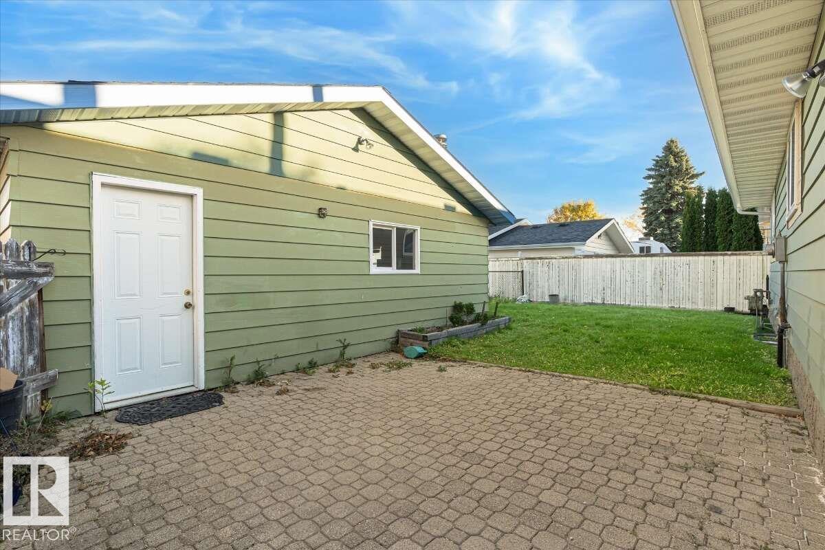 Photo 35 at 75 Mohawk Crescent, Corinthia Park, Leduc