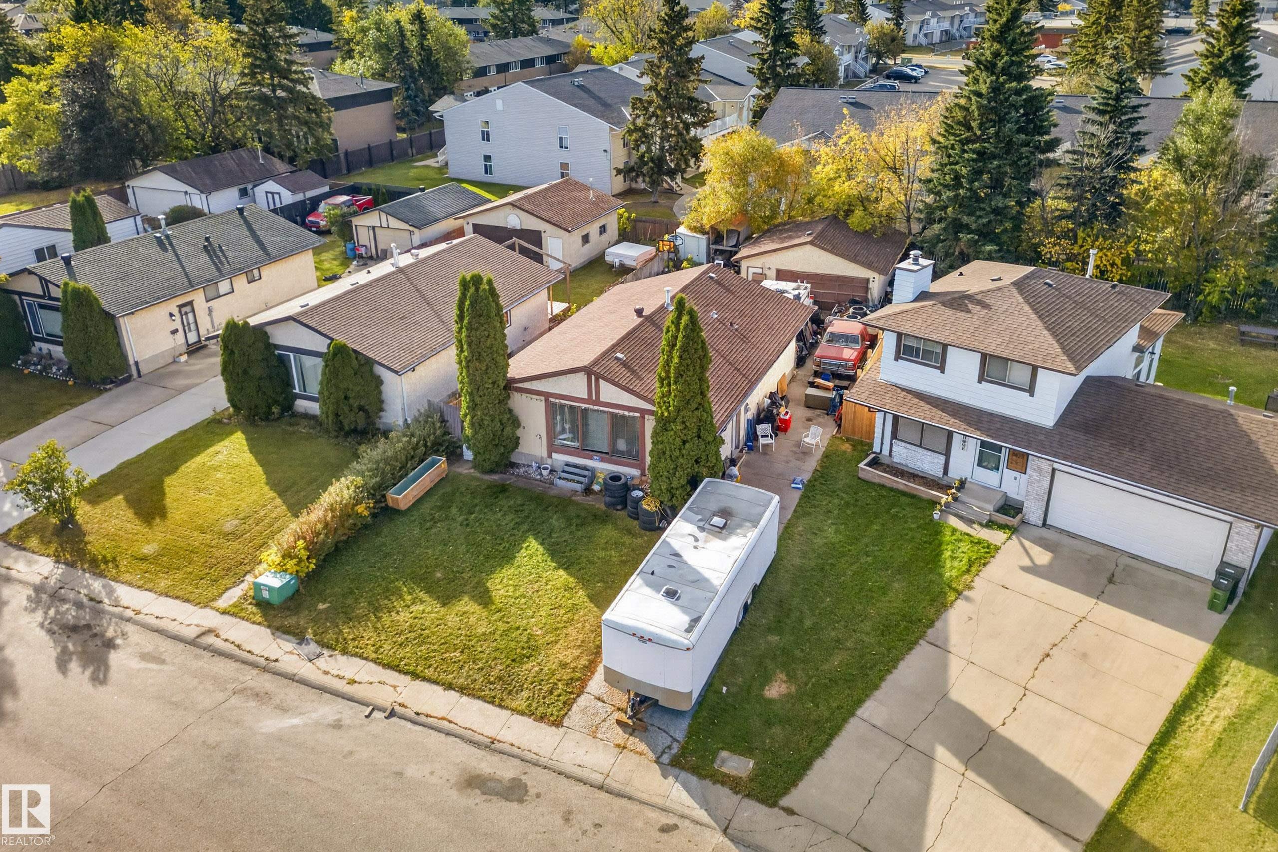 3819 17a Avenue NW, Daly Grove, Edmonton