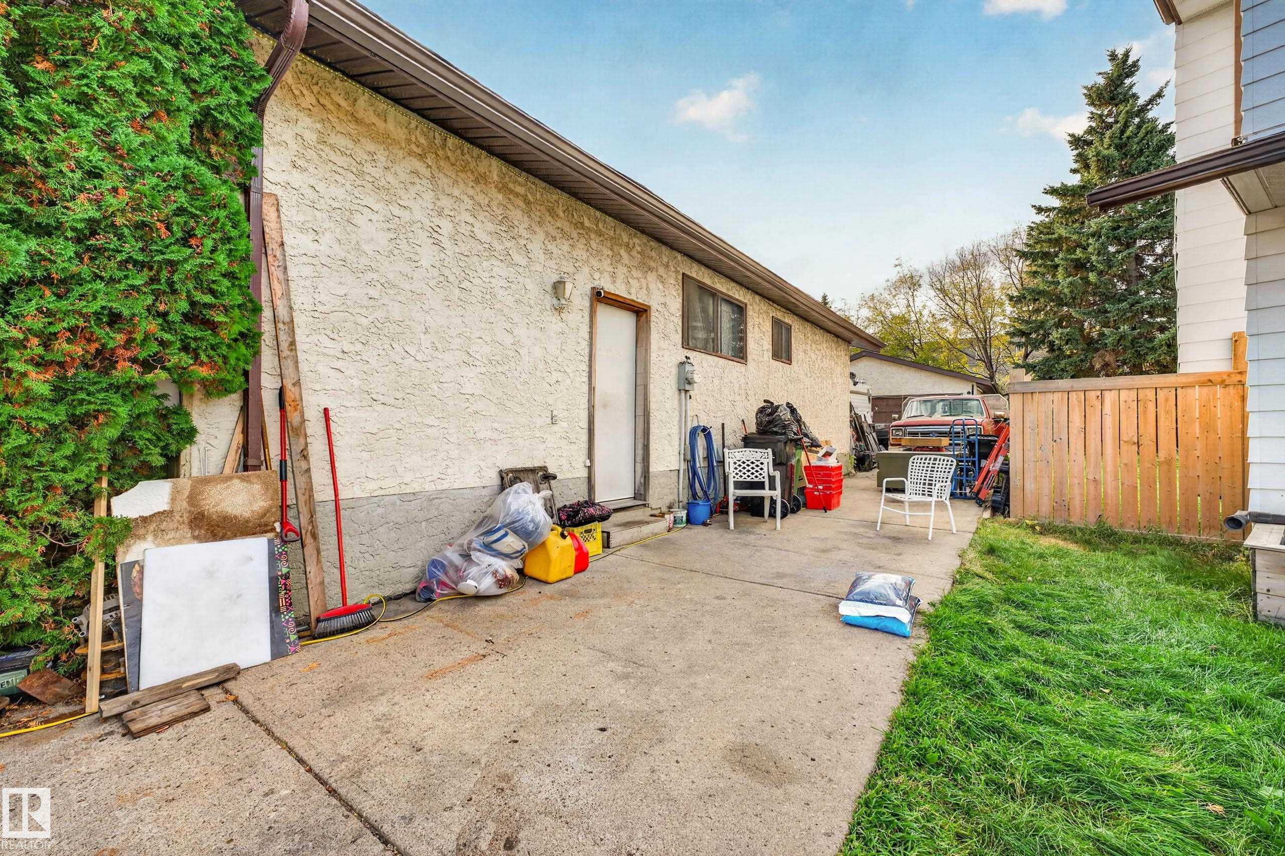 Photo 39 at 3819 17a Avenue NW, Daly Grove, Edmonton