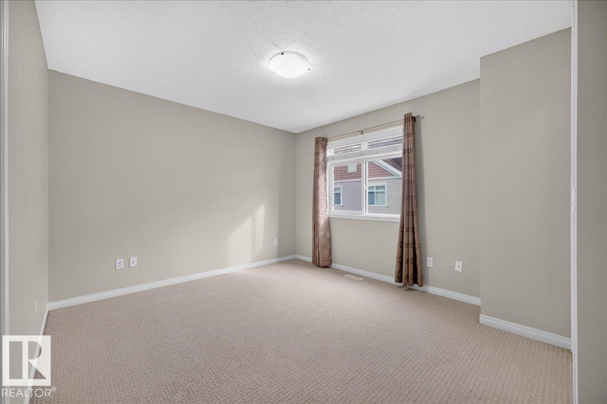 https://zimg.paragon.ice.com/ParagonImages/Property/PM/RAE/225425734/25/0/0/fc9b9d24f81c8202d0887c6e497972b9/1/ef499a3b094912f37fb51bc803b0c566/225425734-02ad6d65-2004-4b90-8116-bec59713a28a.JPG