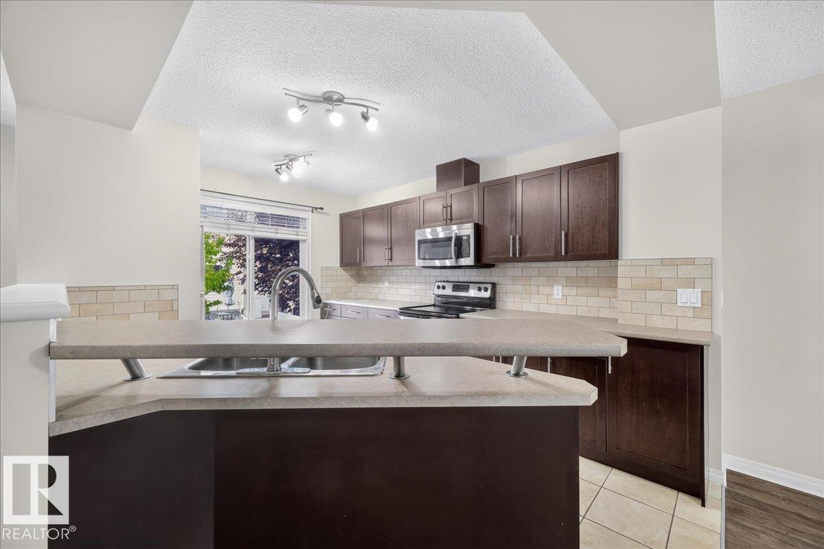 https://zimg.paragon.ice.com/ParagonImages/Property/PM/RAE/225425734/6/0/0/fd7bb206cb2d6dfc73fdfeb565cb563d/1/ef499a3b094912f37fb51bc803b0c566/225425734-ad2a0c2a-a168-47bd-a351-ec763bd2a972.JPG