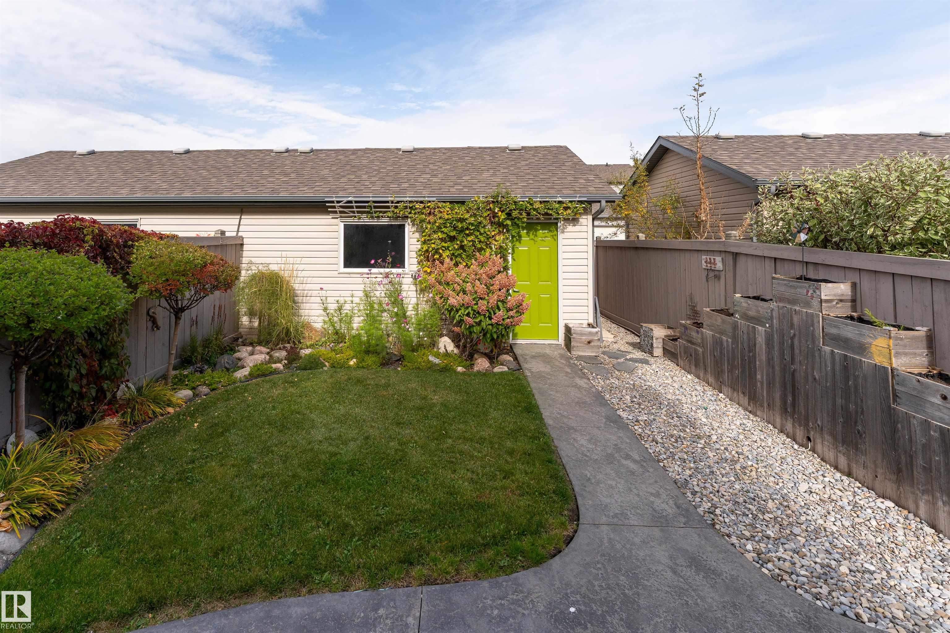 Photo 24 at 2914 18a Avenue NW, Laurel, Edmonton