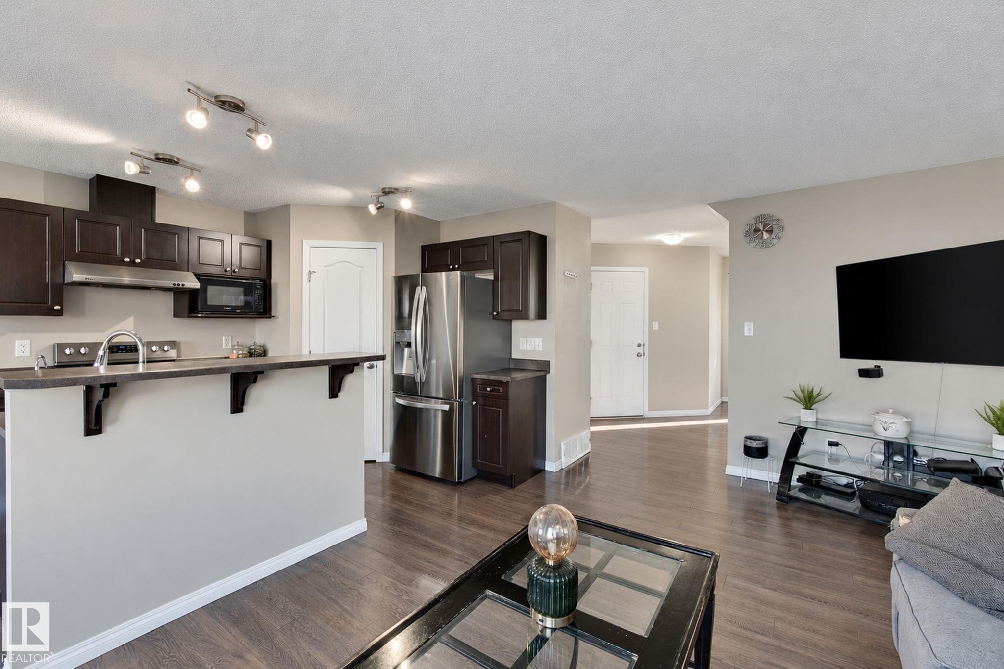 Photo 6 at 3026 16a Avenue NW, Laurel, Edmonton