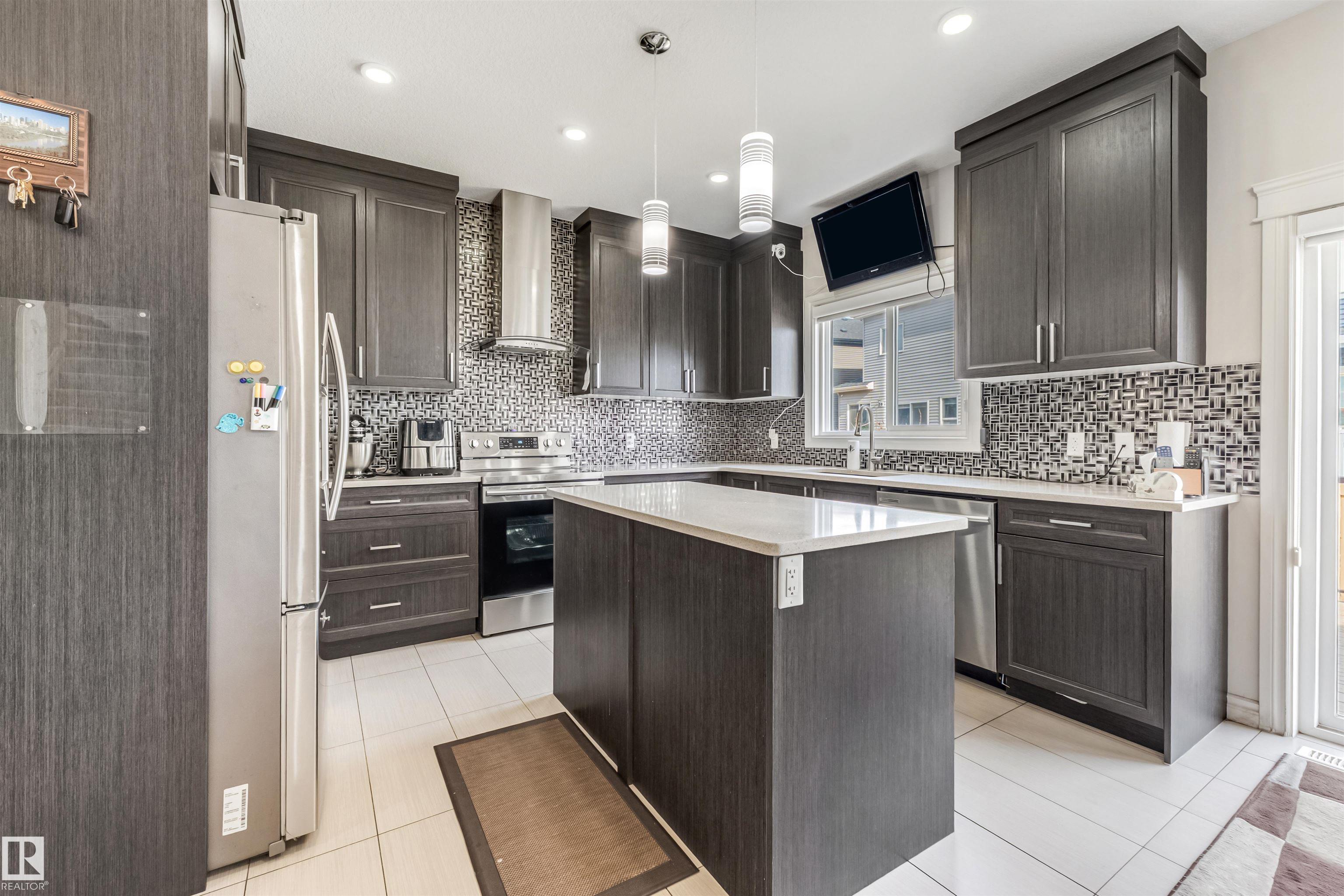 Photo 14 at 8607 Mayday Wynd SW, The Orchards At Ellerslie, Edmonton