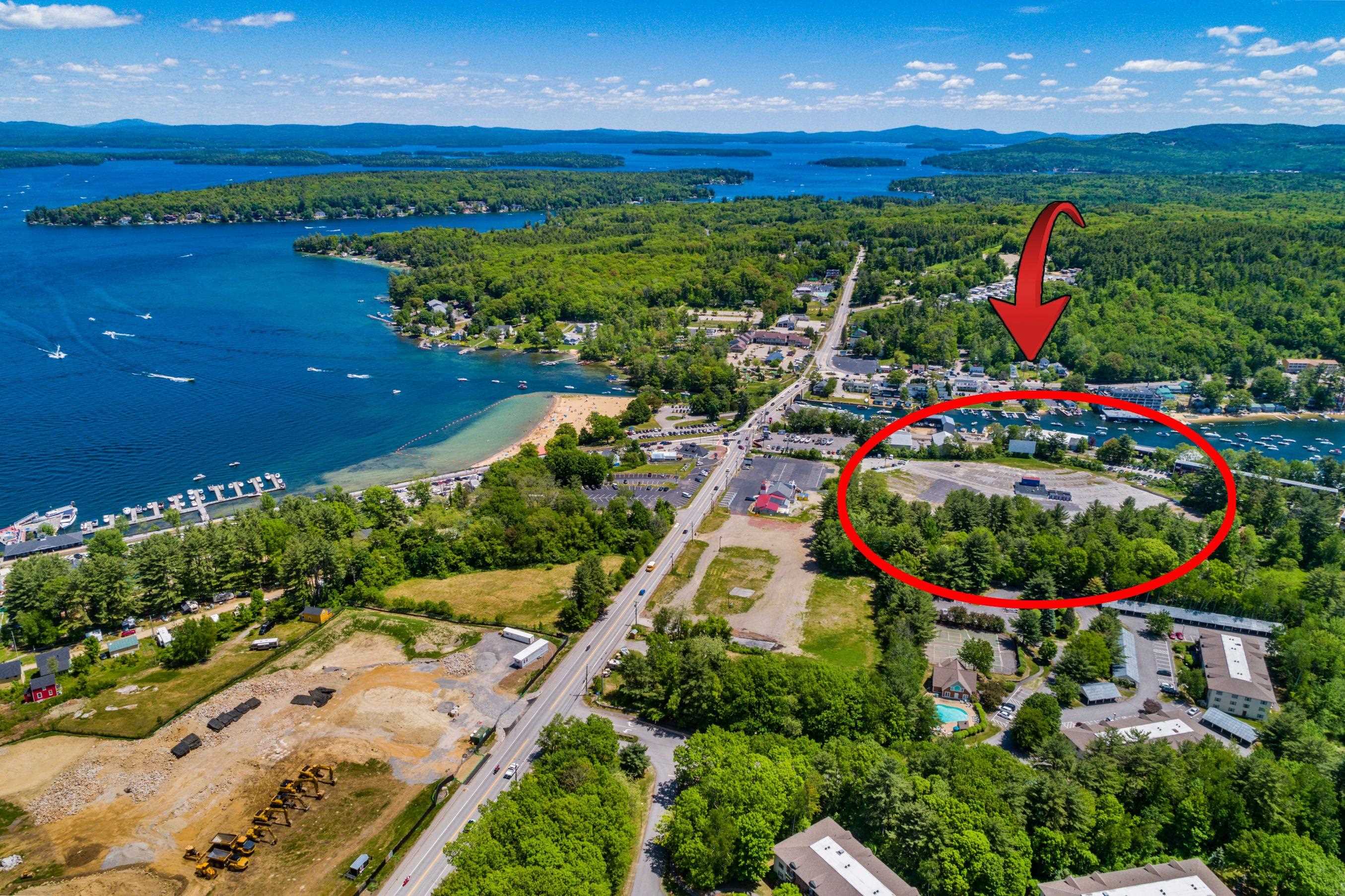 76 Endicott St, Laconia, NH 03246