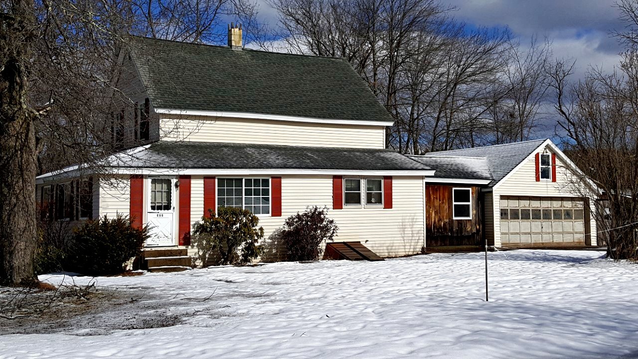 MLS 4794666: 327 Charles Bancroft Highway, Litchfield NH