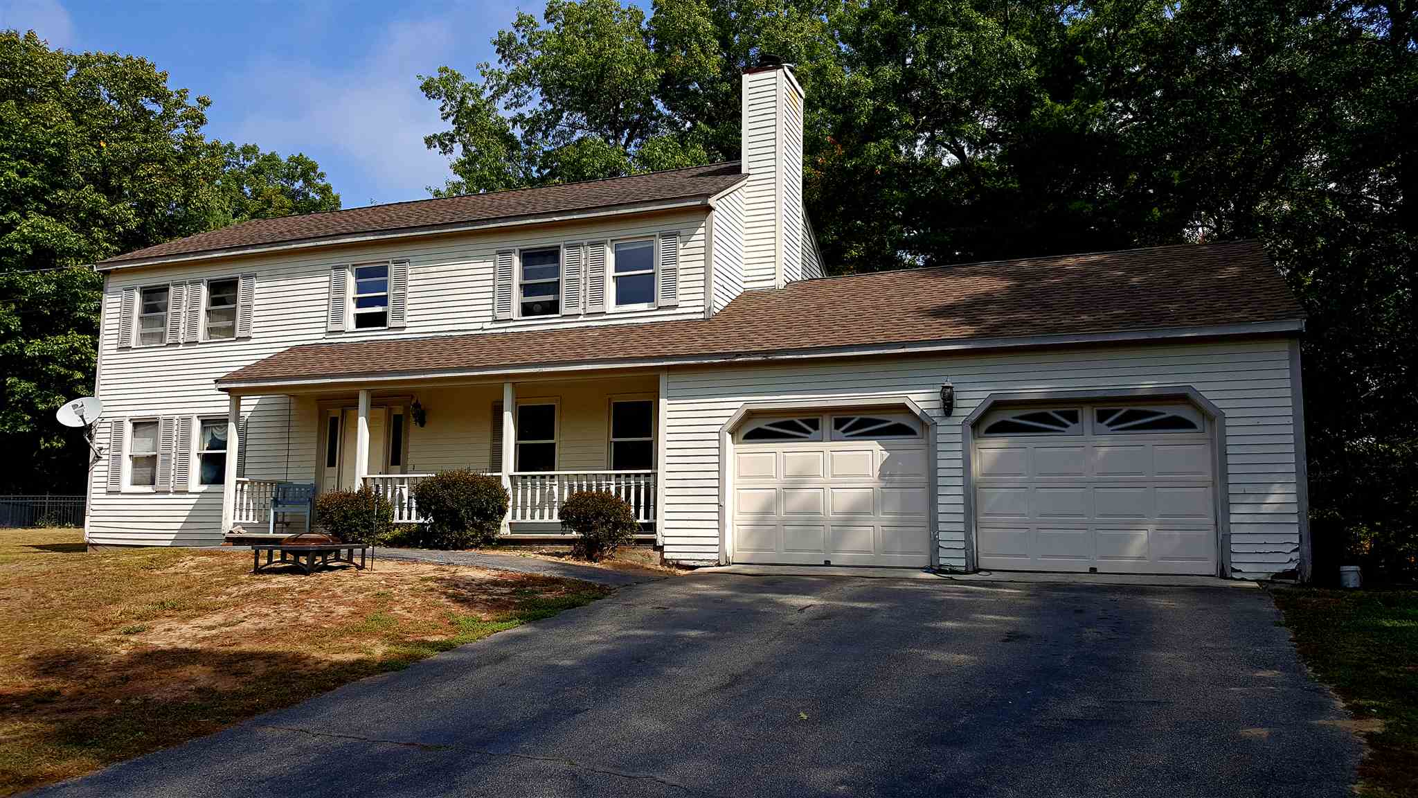 MLS 4831757: 5 Glenwood Drive, Litchfield NH