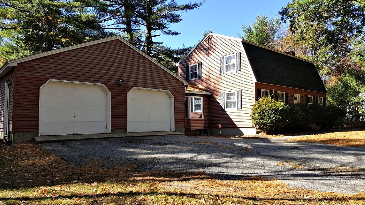 MLS 4833687: 8 Kokokehas Drive, Litchfield NH