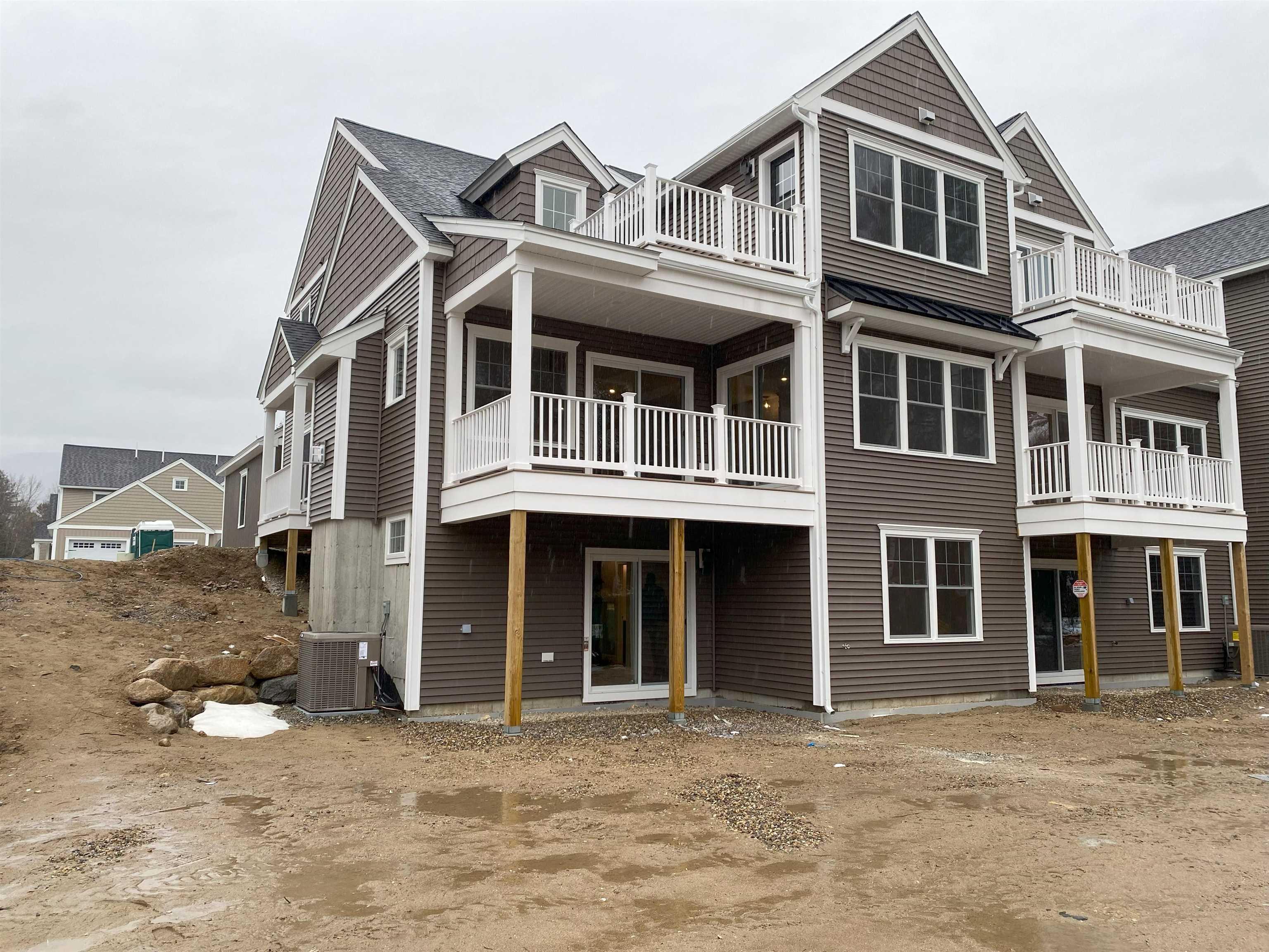 20 Devereaux Way G-3