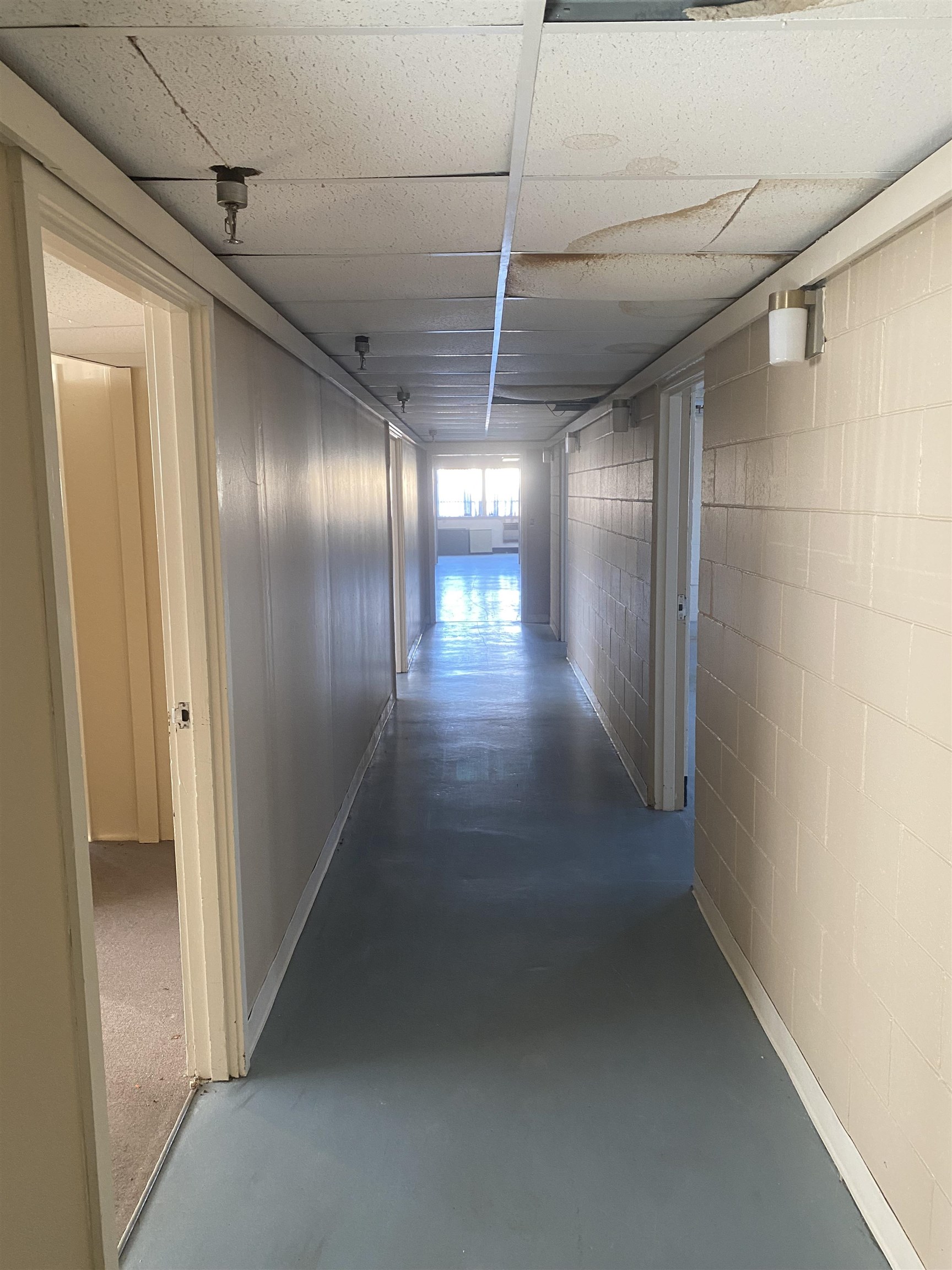 99 Airport Rd, Concord, NH 03301