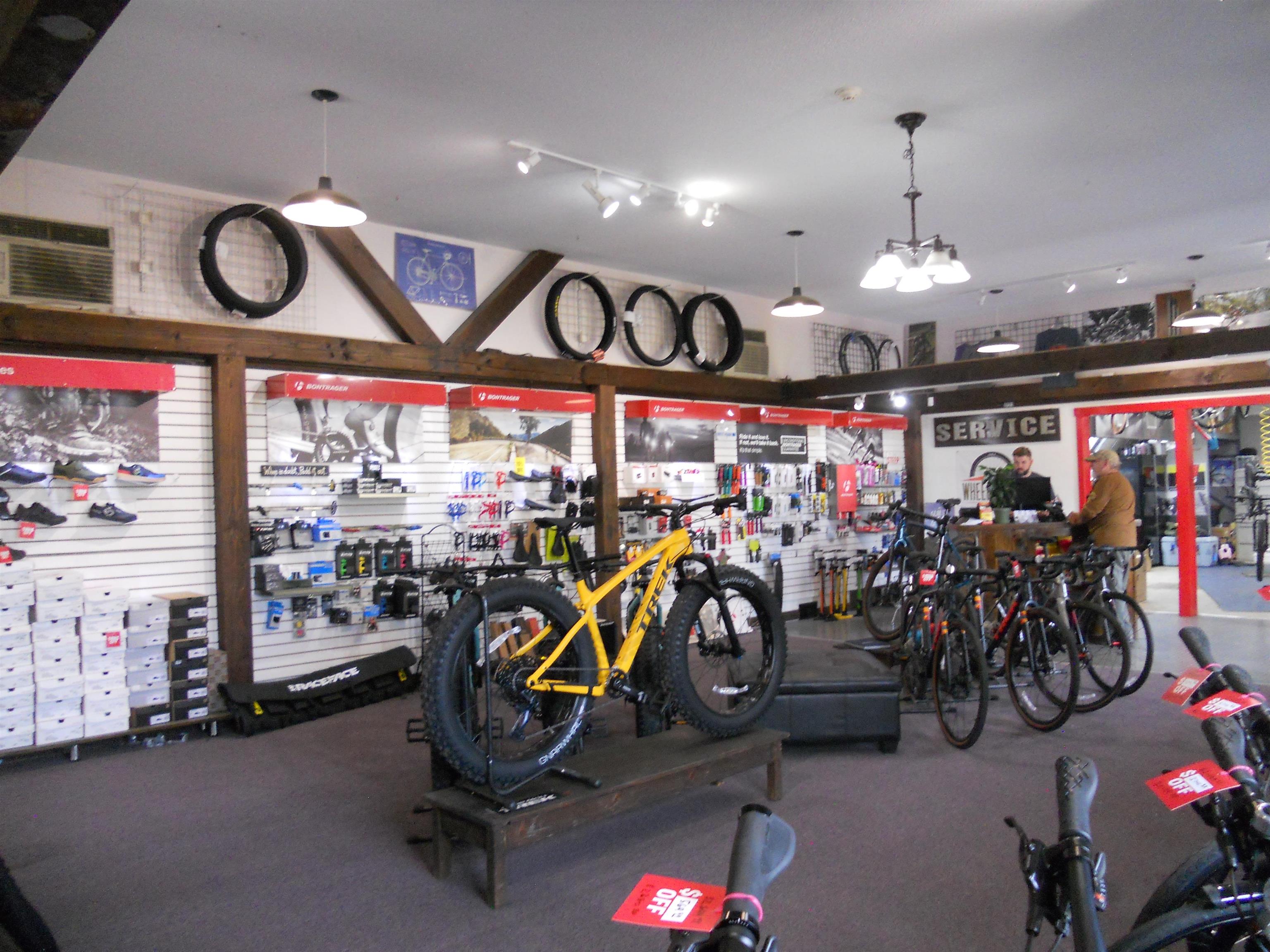 Spacious Retail Area 20726706