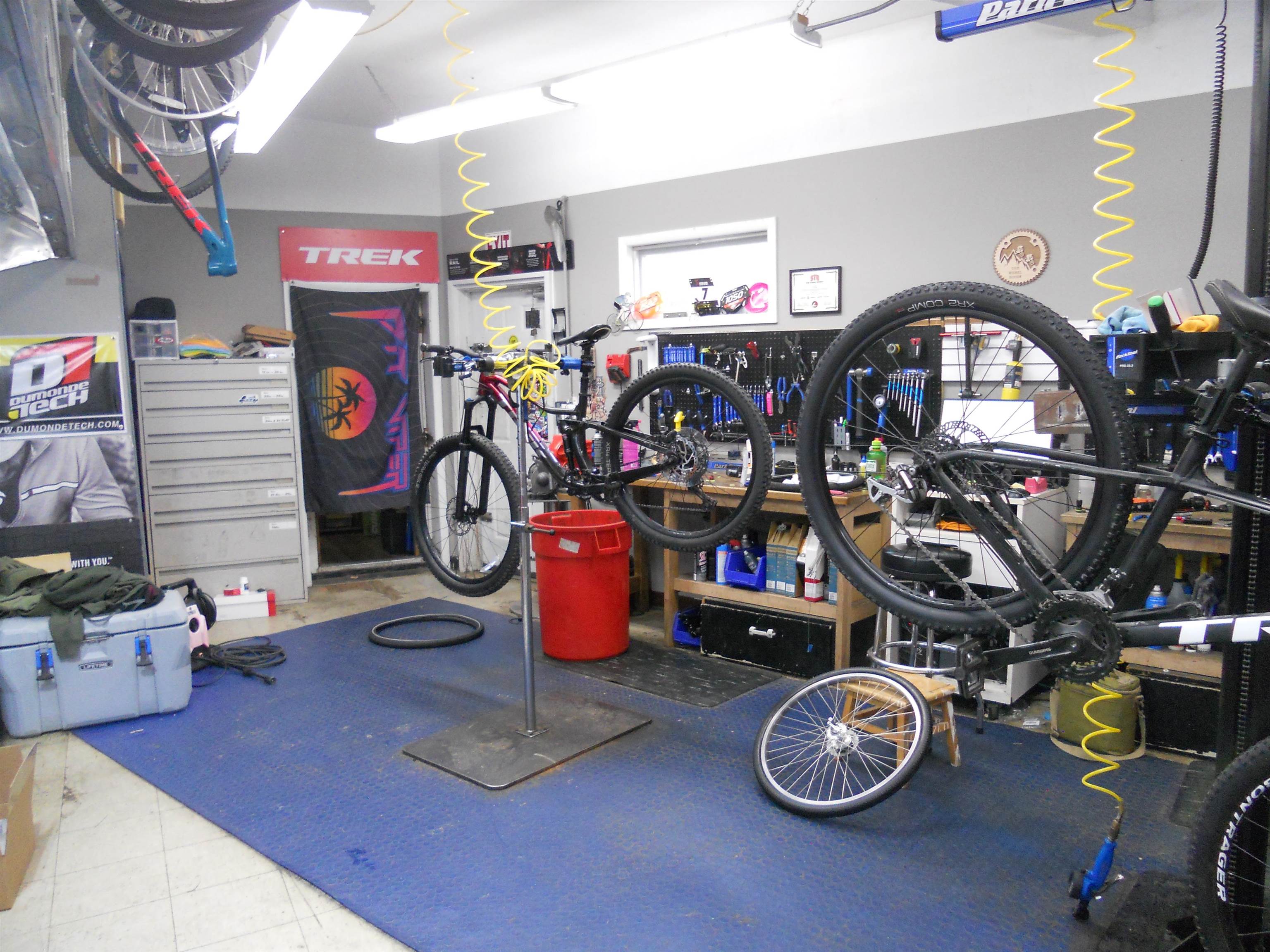 Presently 532 Sq Ft Service Area (Was Commercial Kitchen) 20726704