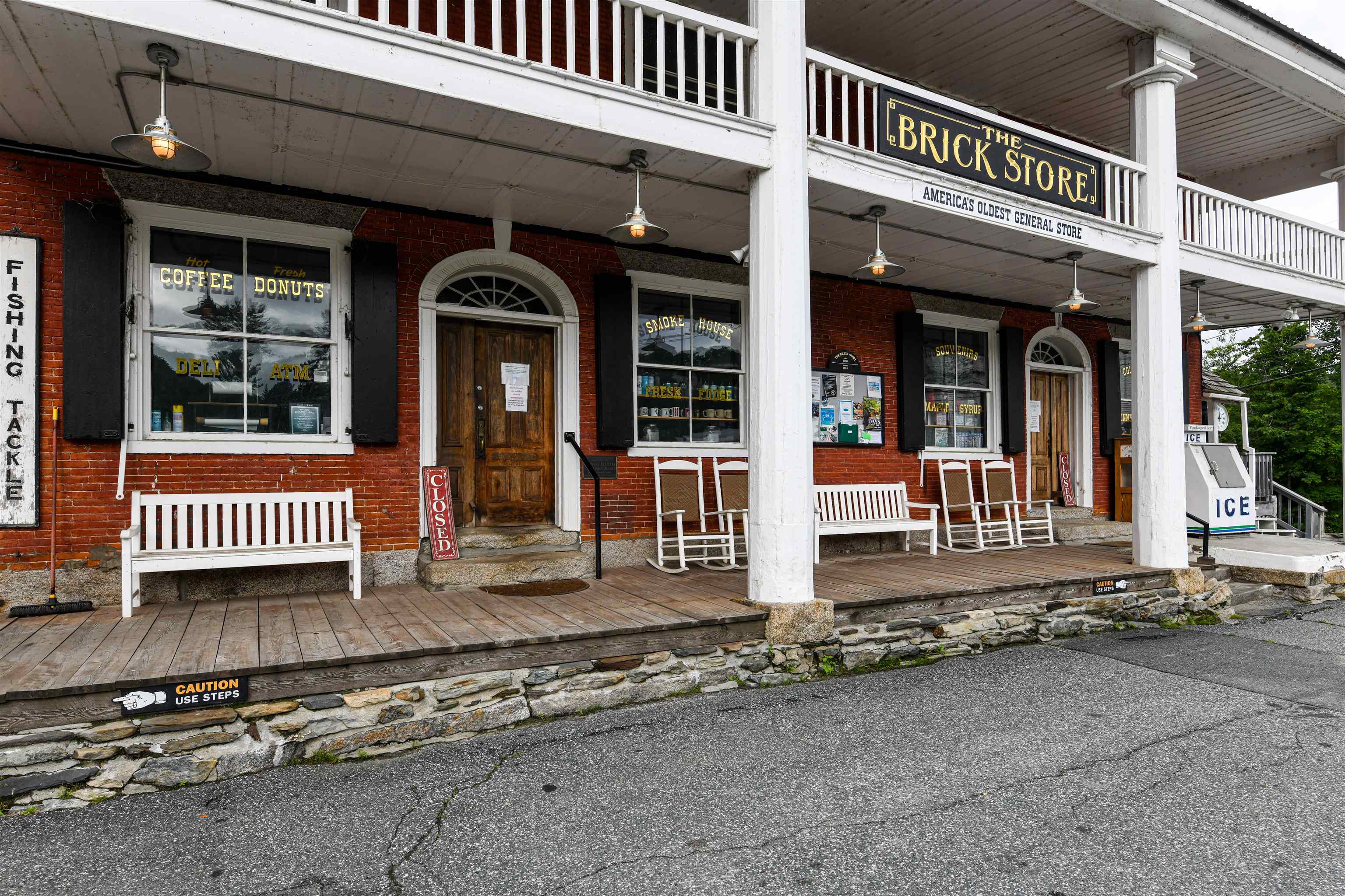 21 Lisbon Rd, Bath, NH 03740