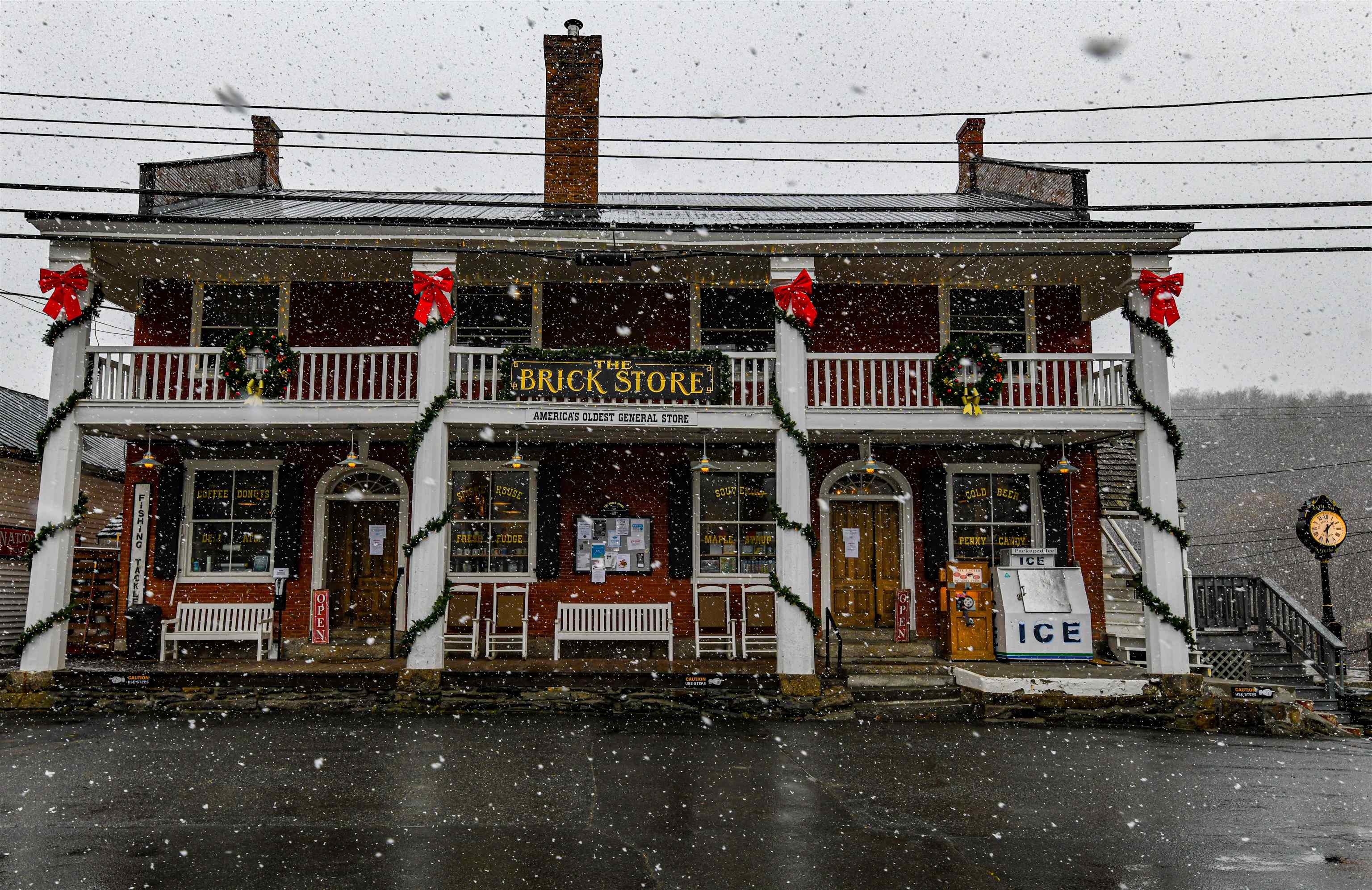 21 Lisbon Rd, Bath, NH 03740