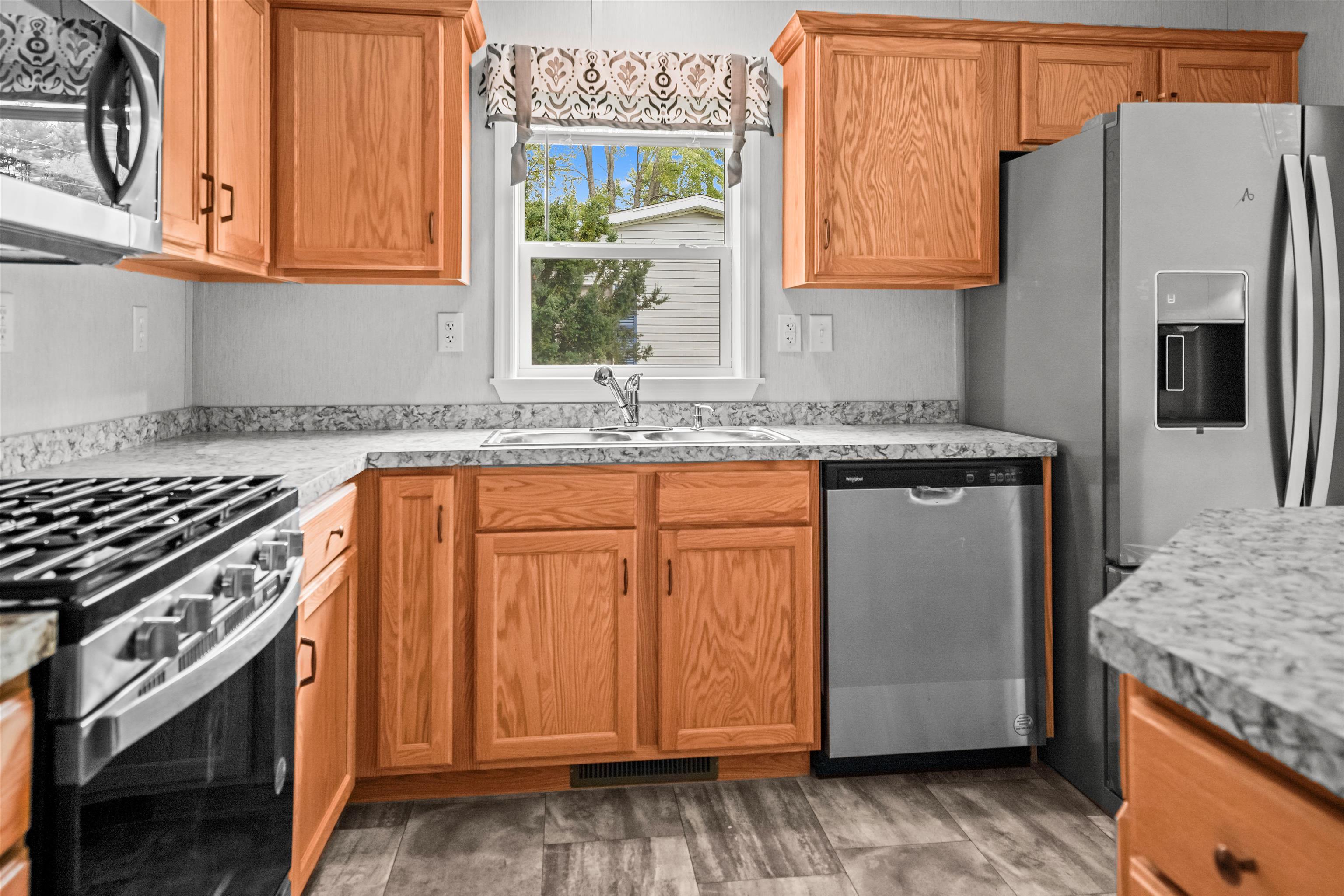 9 Sargent Pl, Gilford, NH 03249