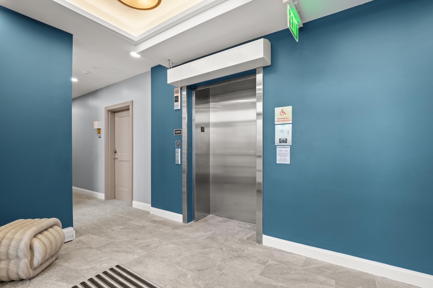 99 Foundry Pl, Portsmouth, NH 03801