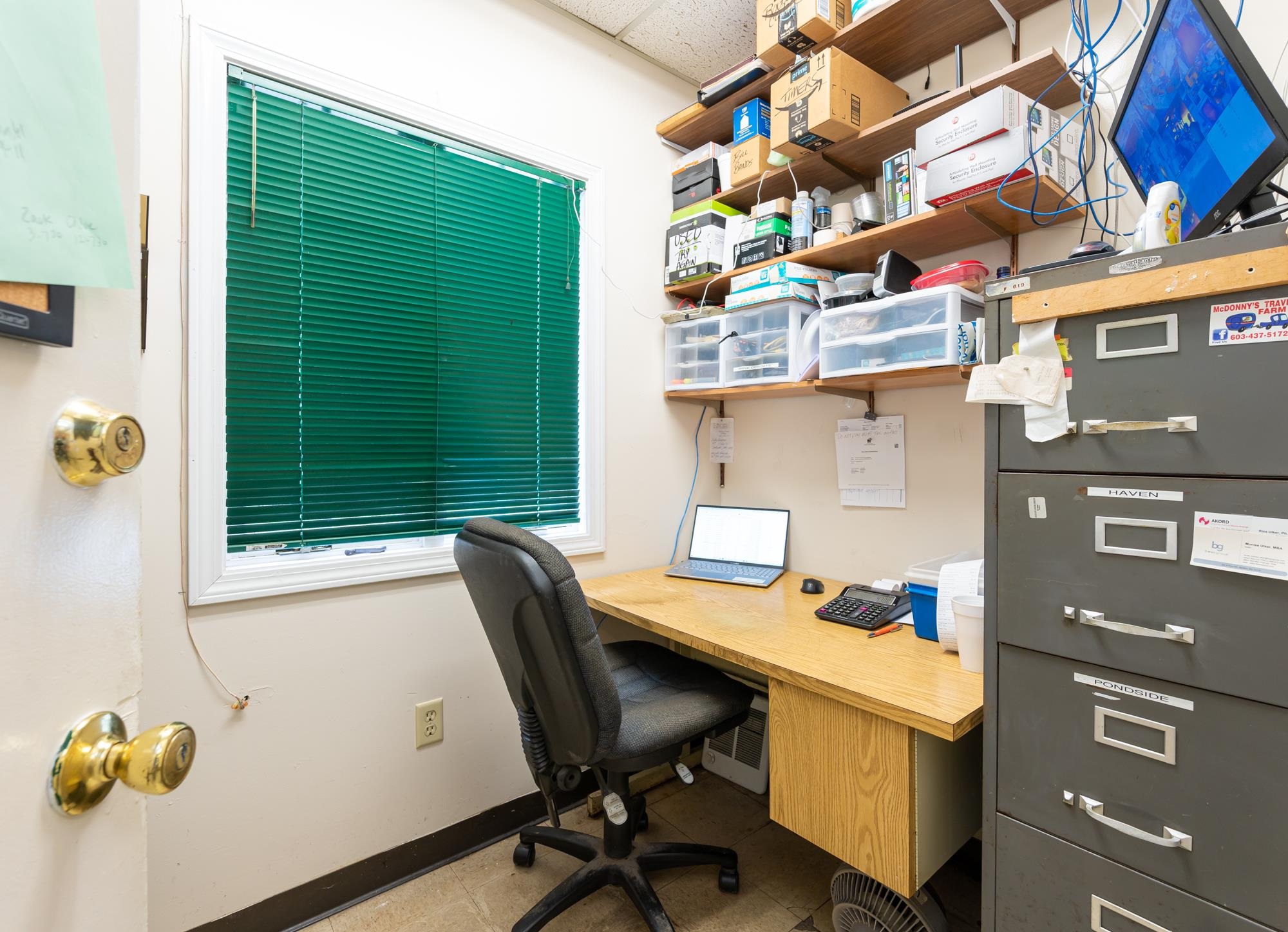 272 Calef Hw, Epping, NH 03042