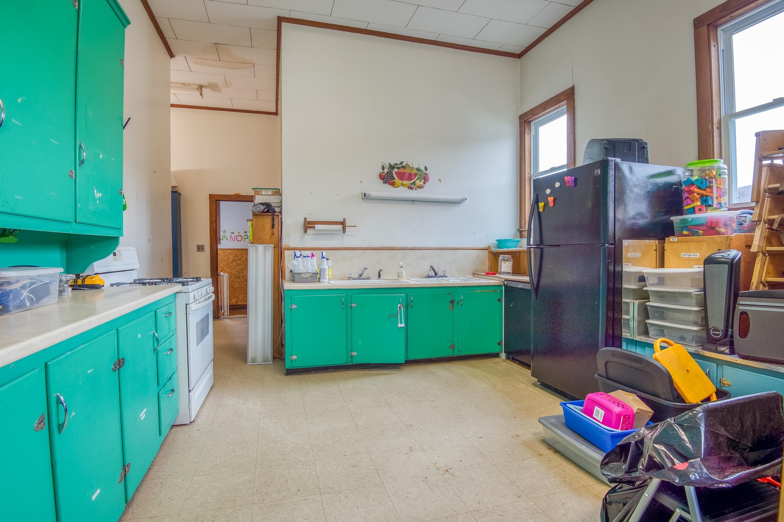 1 Wentworth Ave, Gorham, NH 03581