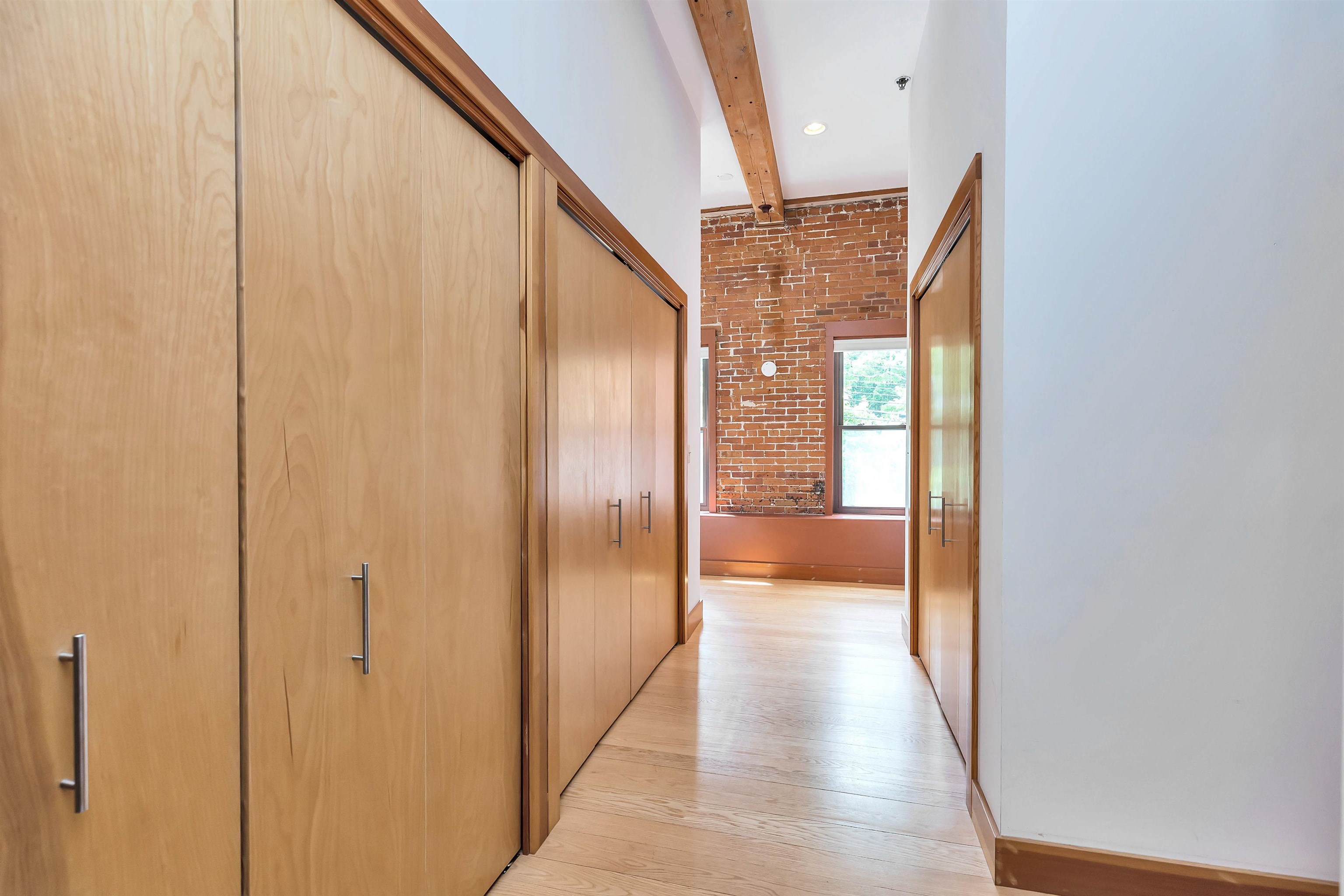 50 Jaffrey Rd, Peterborough, NH 03458