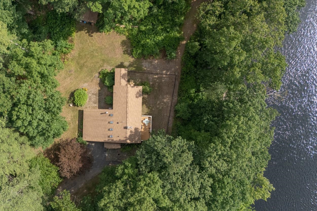MLS 5004226: 9 Temple Drive, Litchfield NH