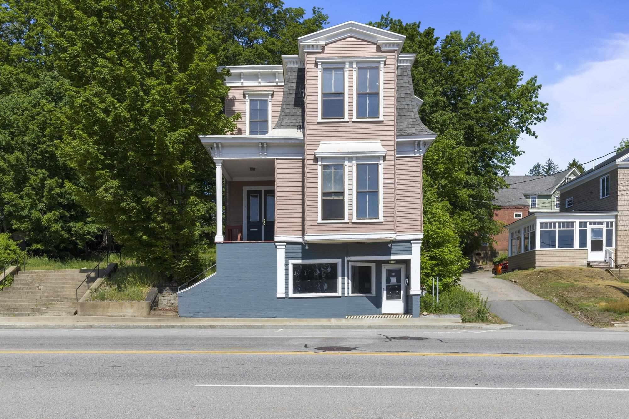 25 High St, Somersworth, NH 03878