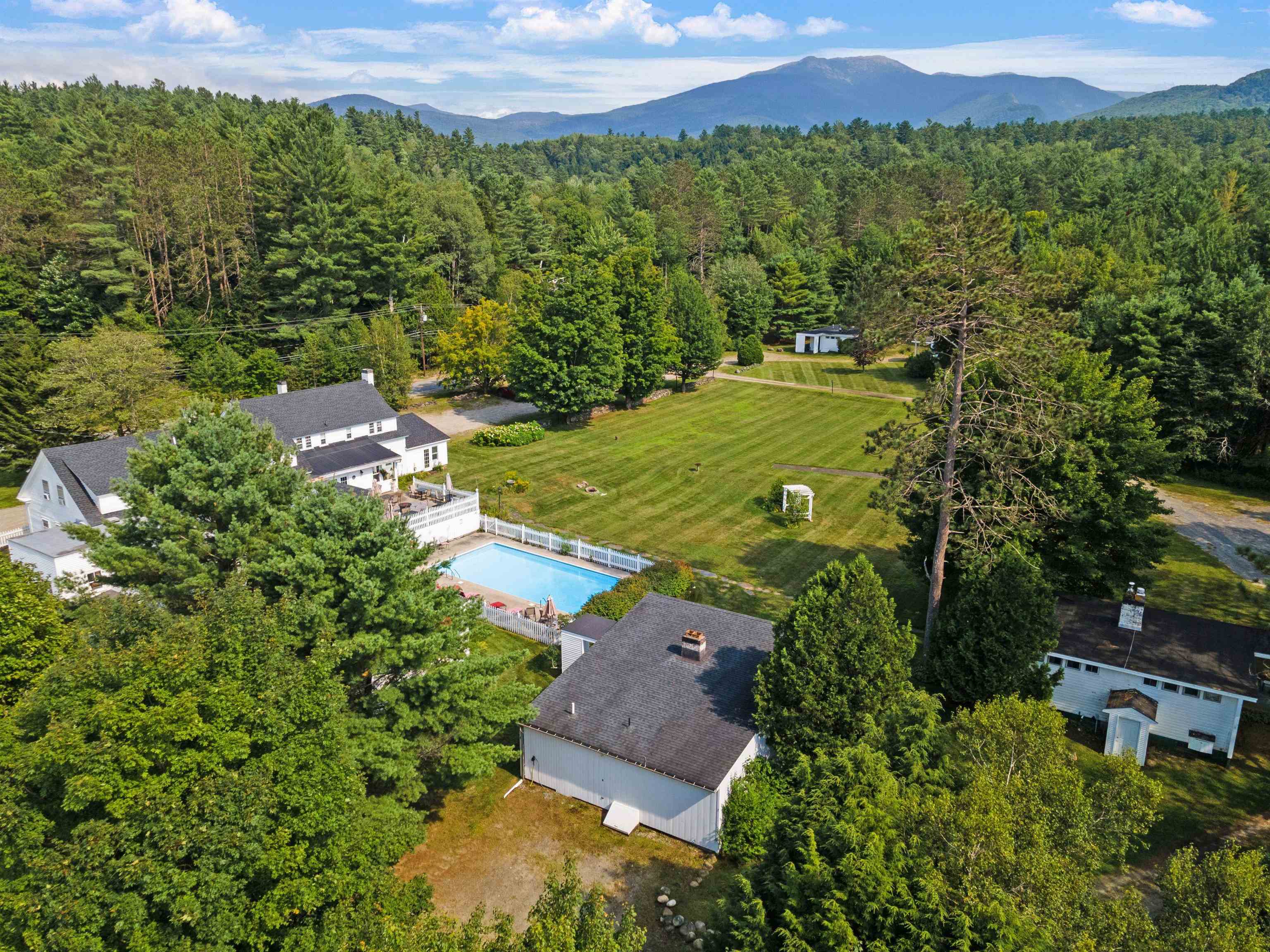 1474 Profile Rd, Franconia, NH 03580