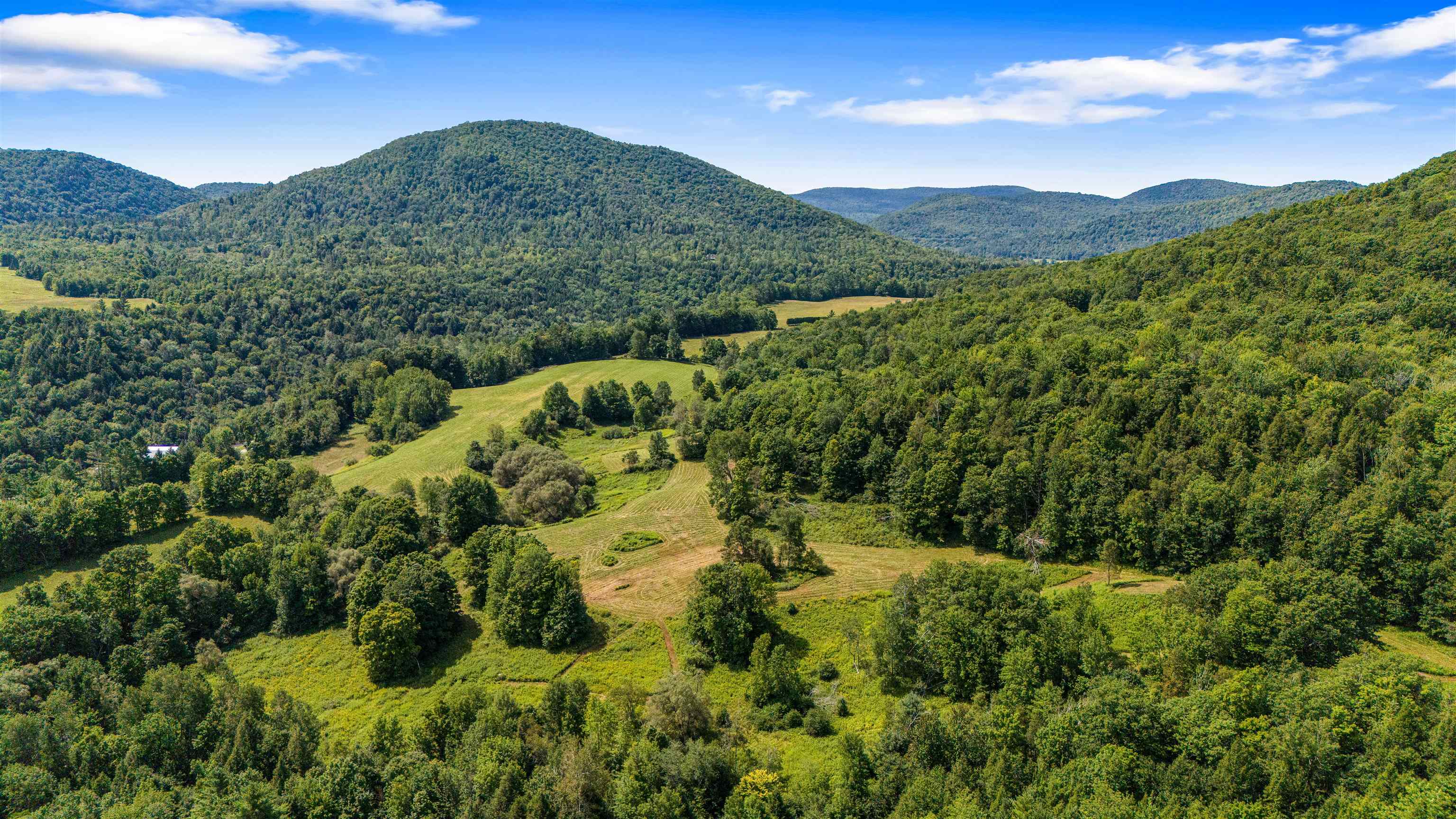 1500 Dugway Rd, Richmond, VT 05477