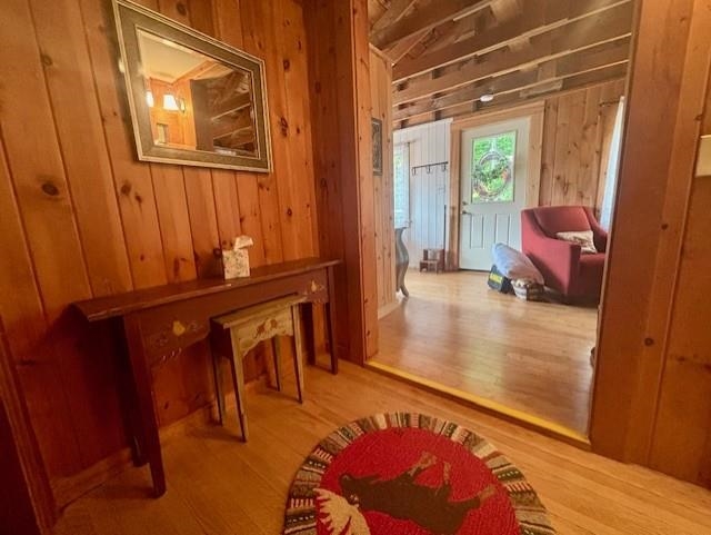 106 Middleton Rd, Wolfeboro, NH 03894