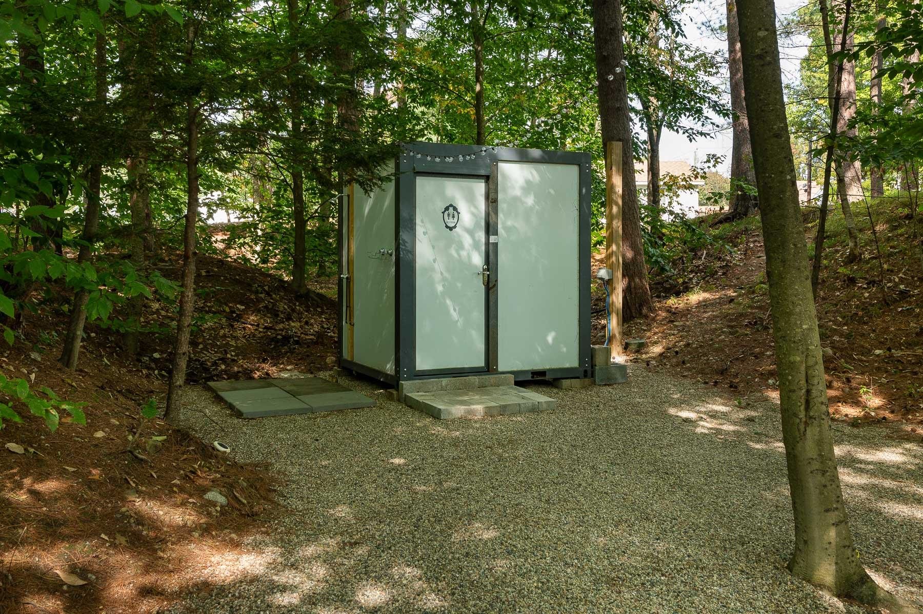 10 Saltbox Rd, Milton, NH 03851