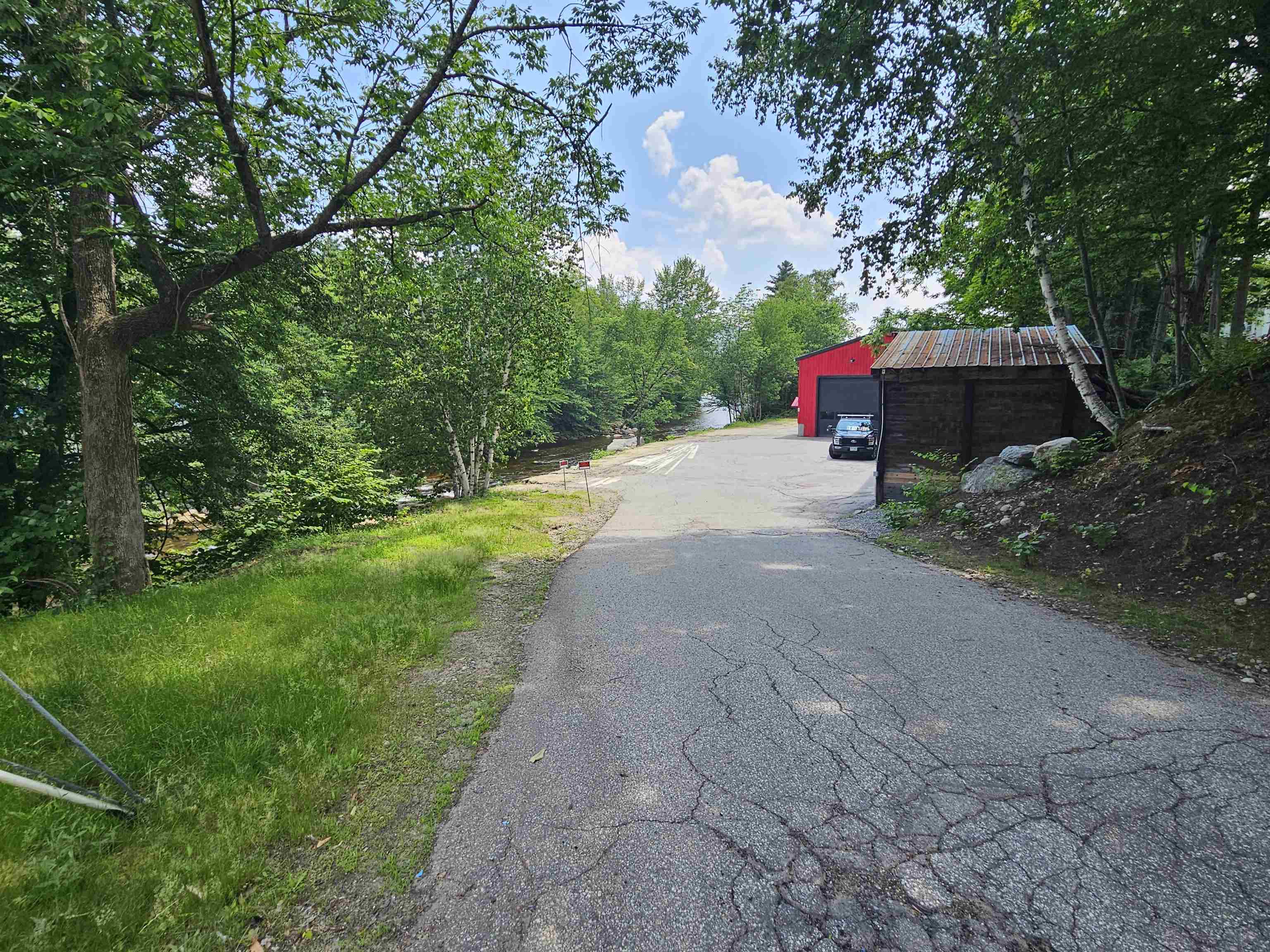 24 Kancamagus Hw, Woodstock, NH 03262