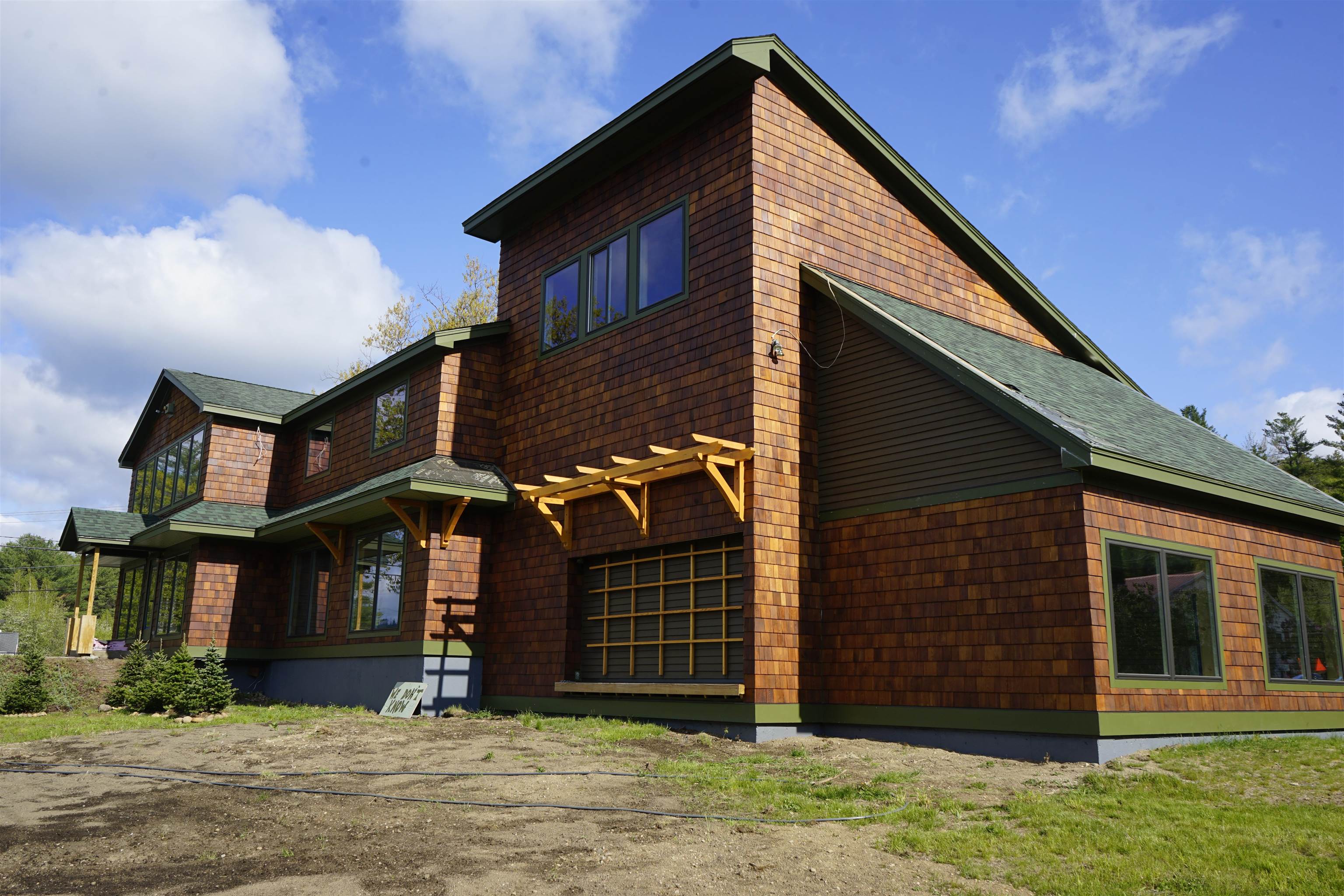 12 Southmayd St, Campton, NH 03223