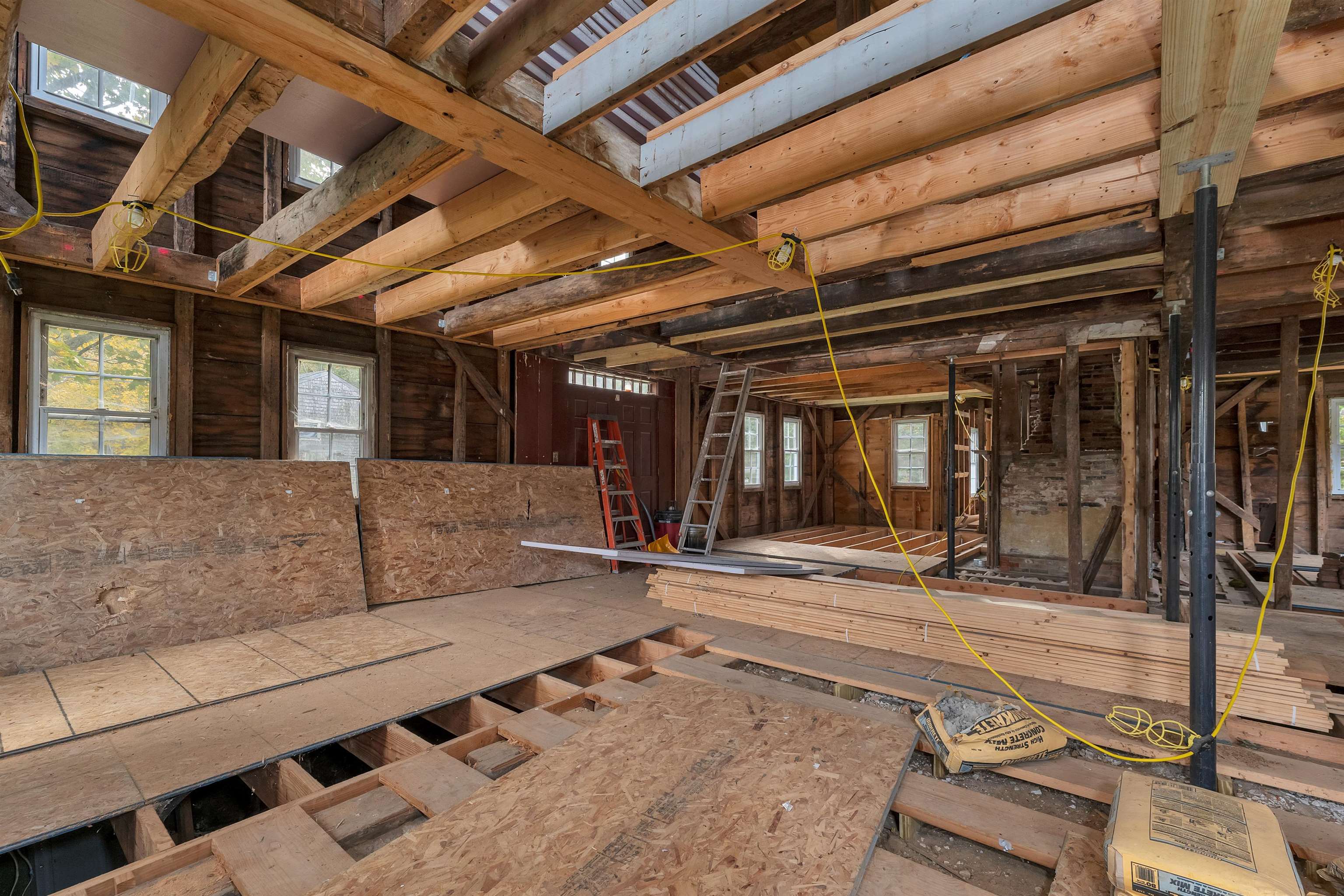 42 College Rd, Wolfeboro, NH 03894