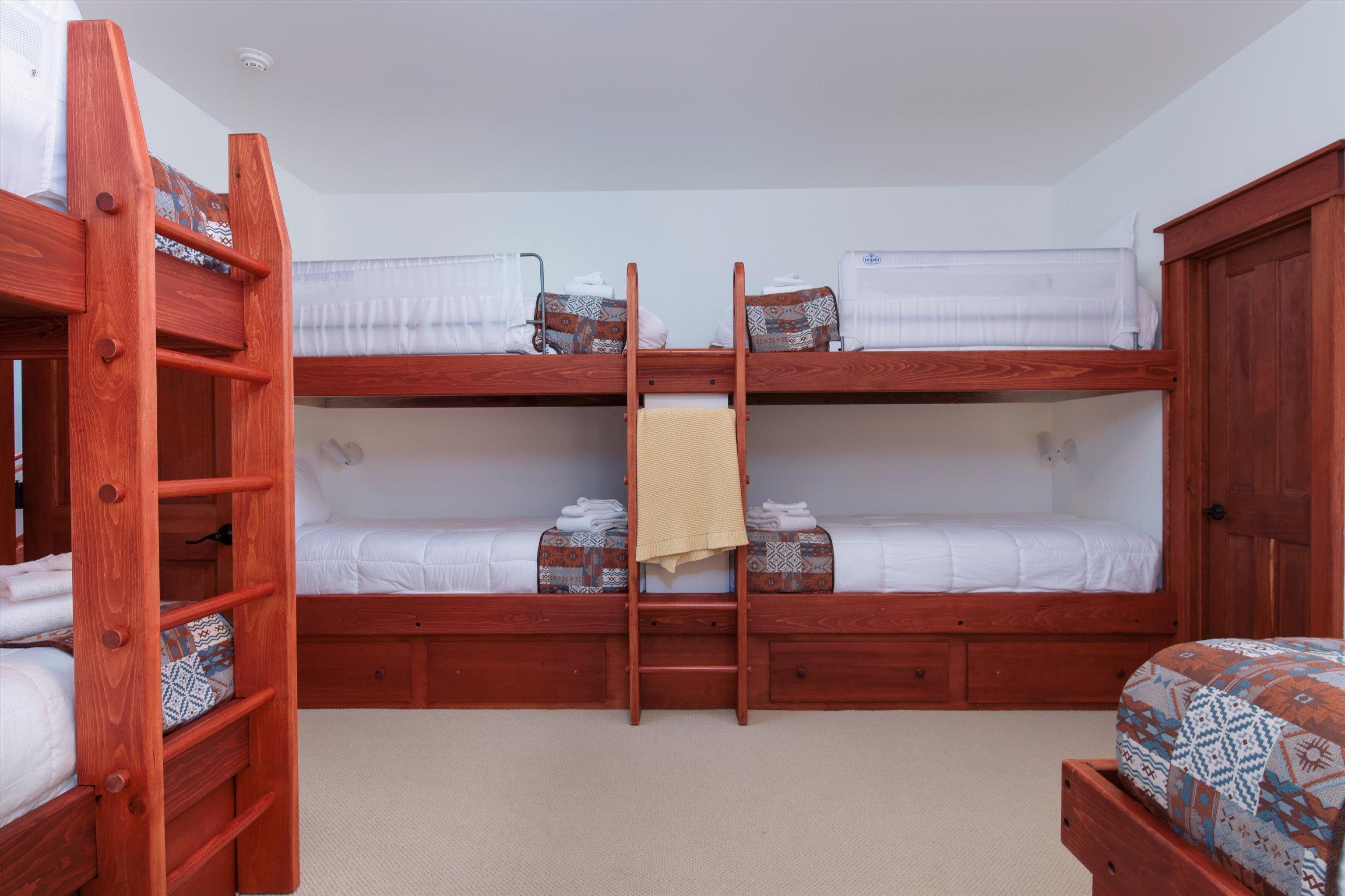 Property photo 44