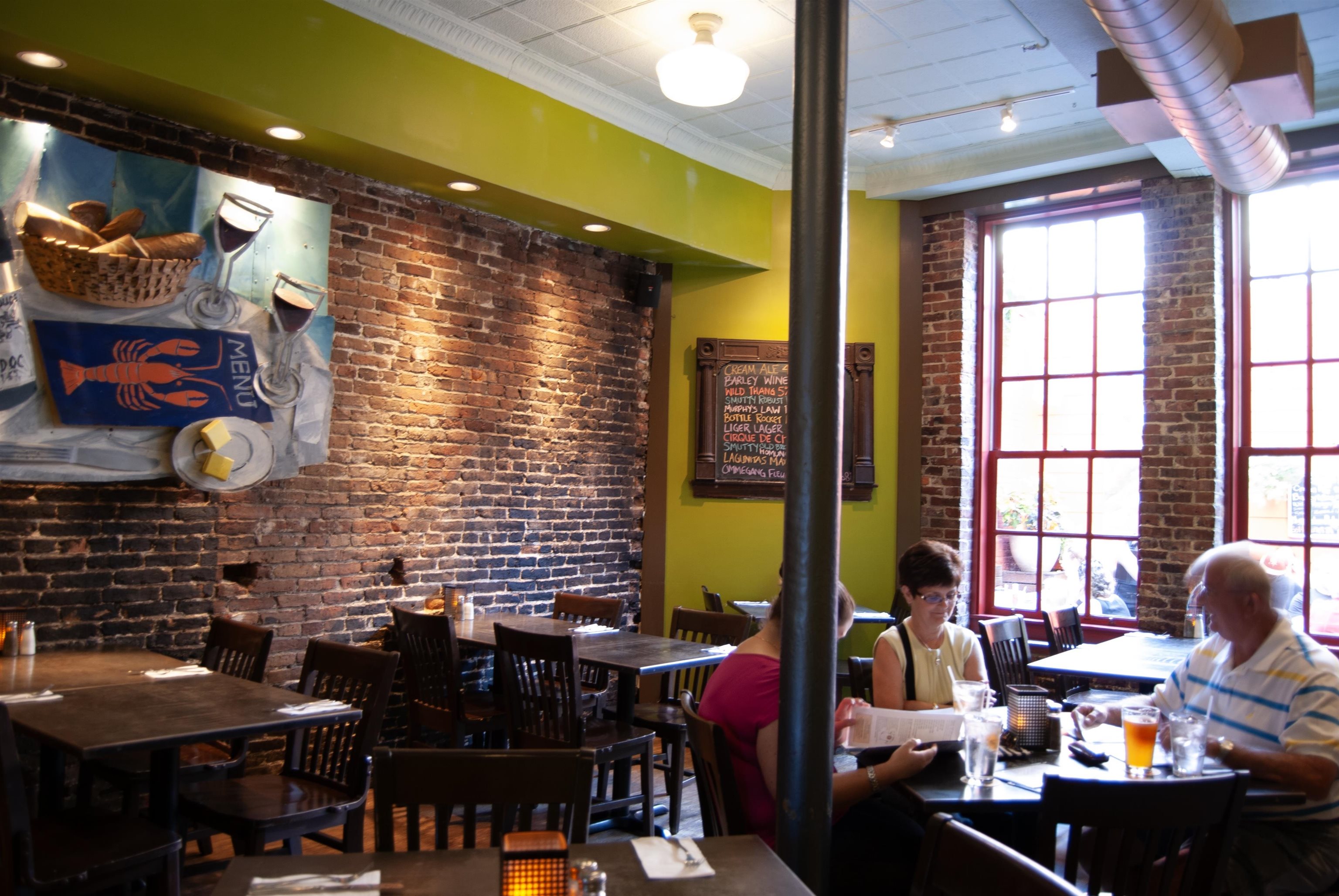 56 Market St, Portsmouth, NH 03801