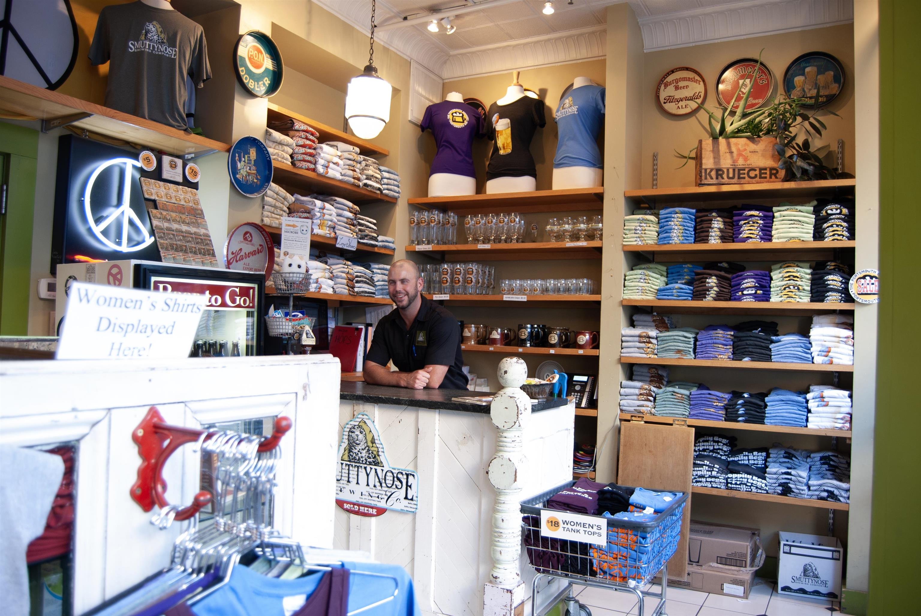 48 Market St, Portsmouth, NH 03801