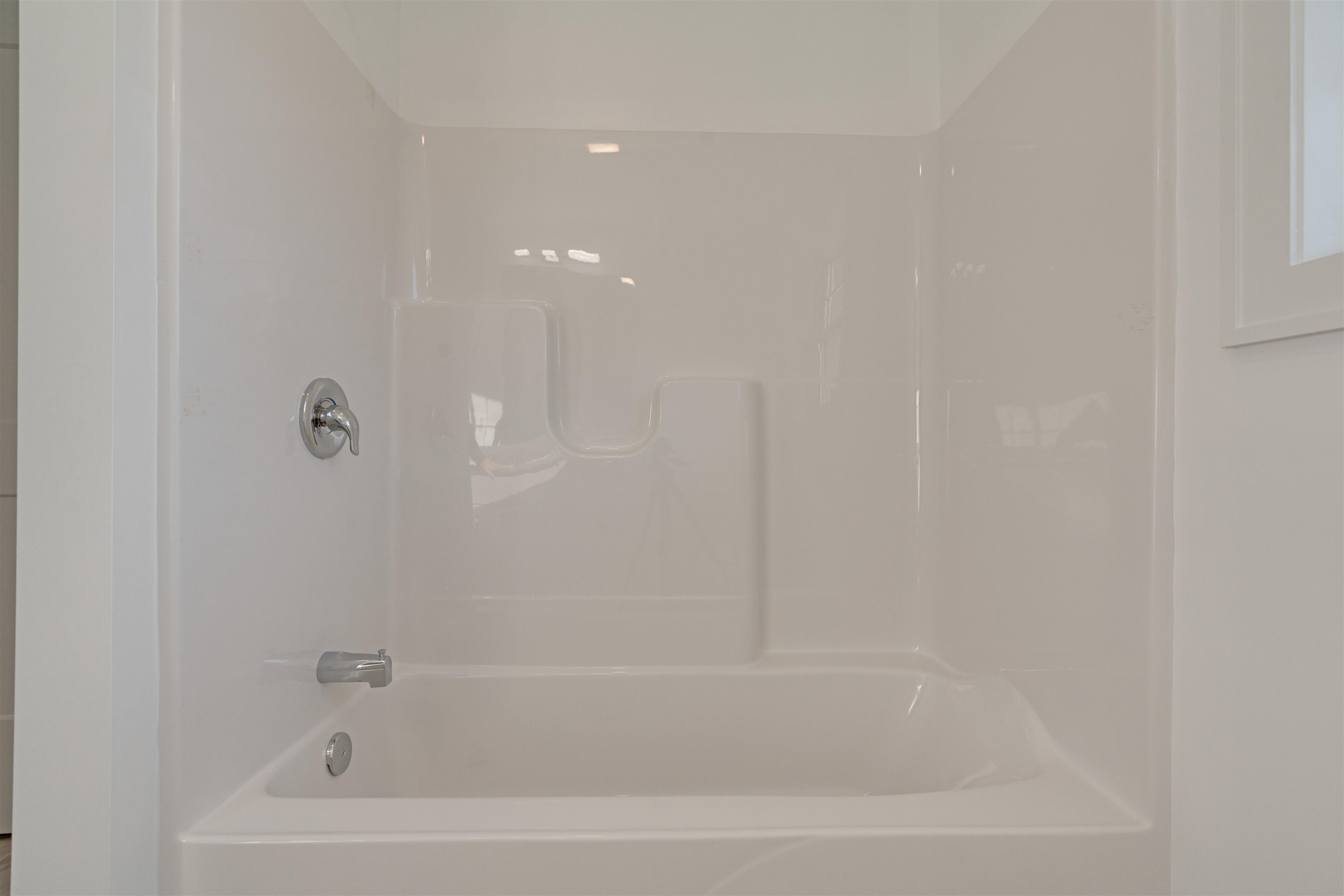 13 Miami Way, Rochester, NH 03867