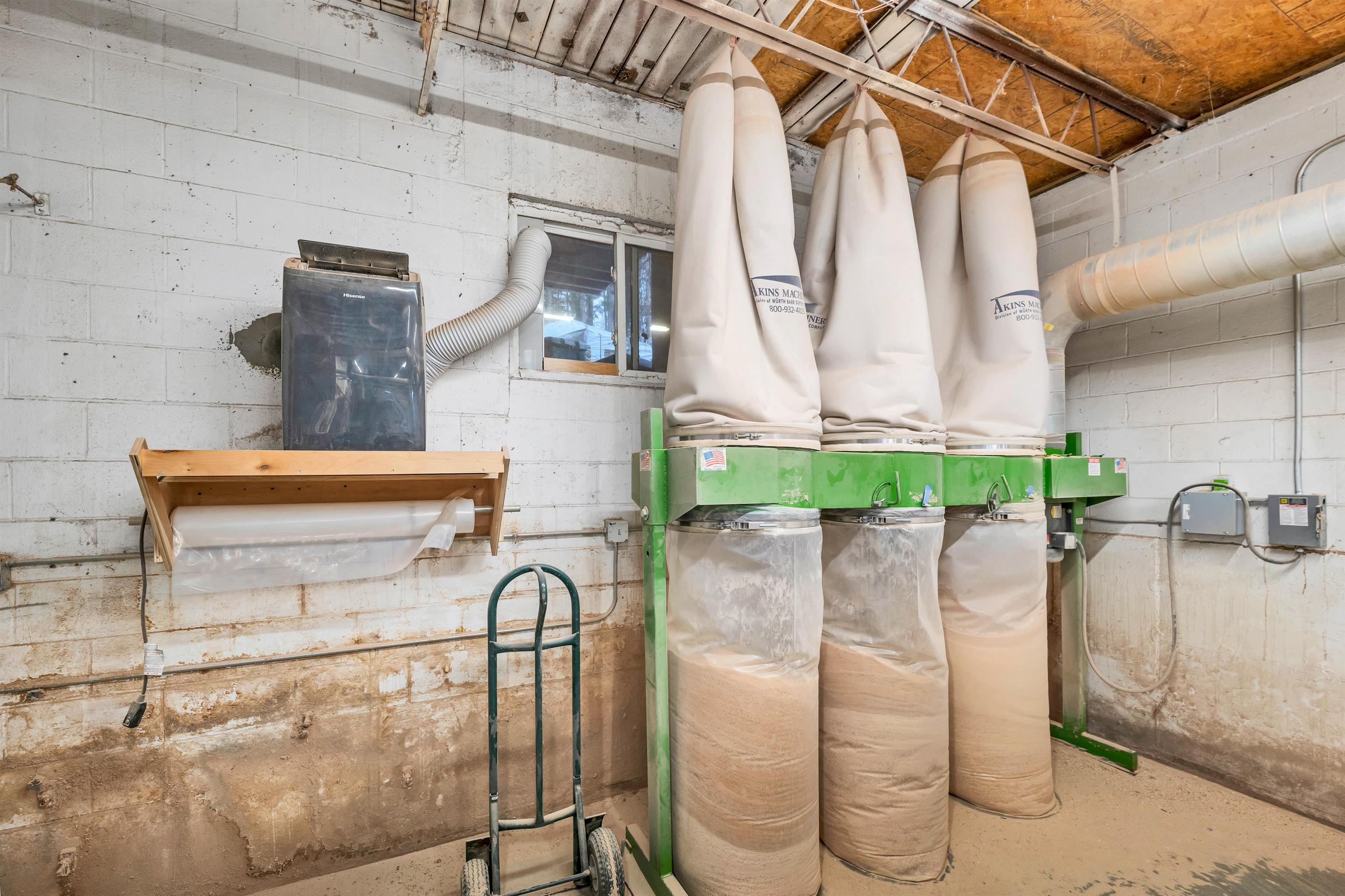 15 Durrell Mountain Rd, Belmont, NH 03220