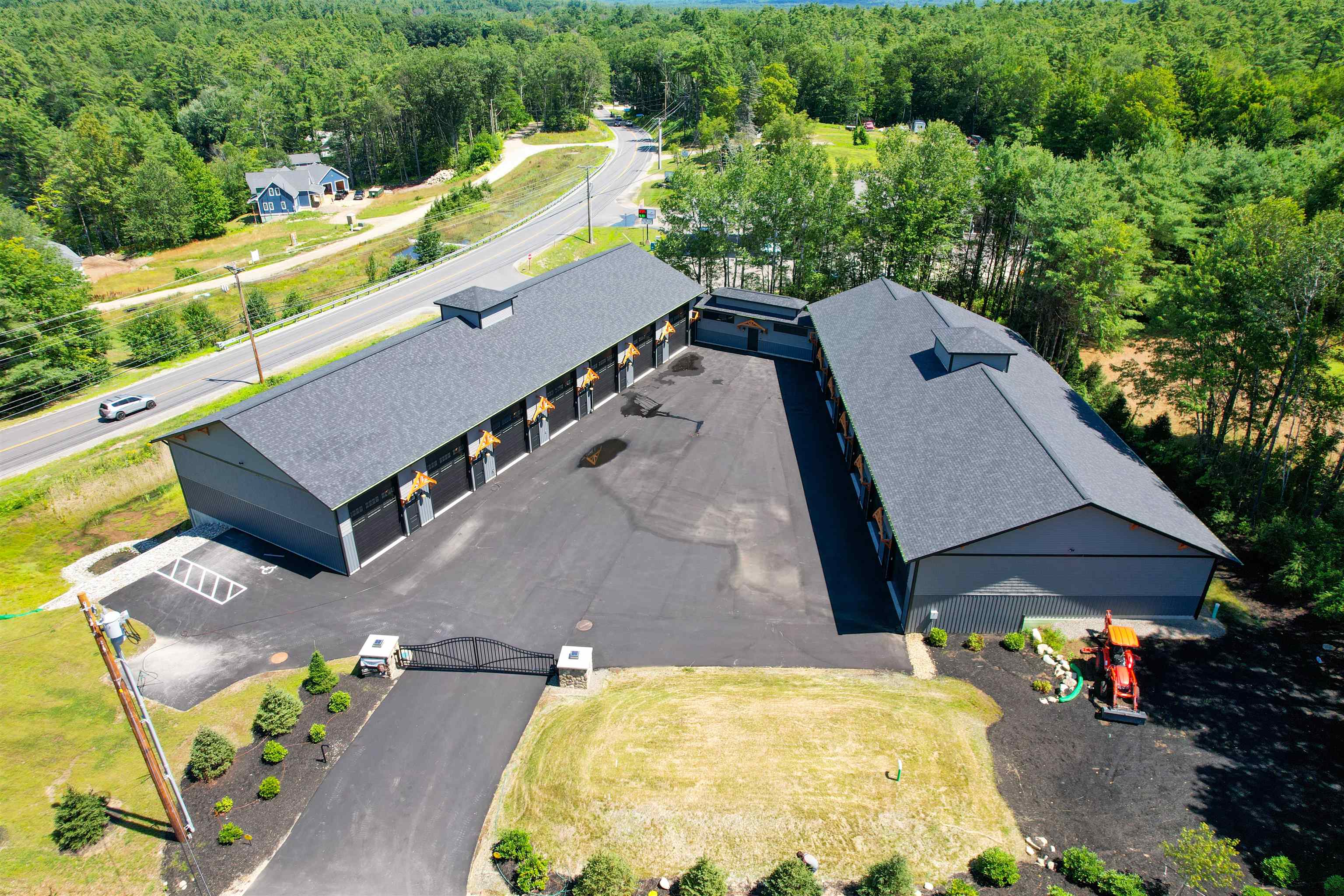 11 Redding Lane — photo 3