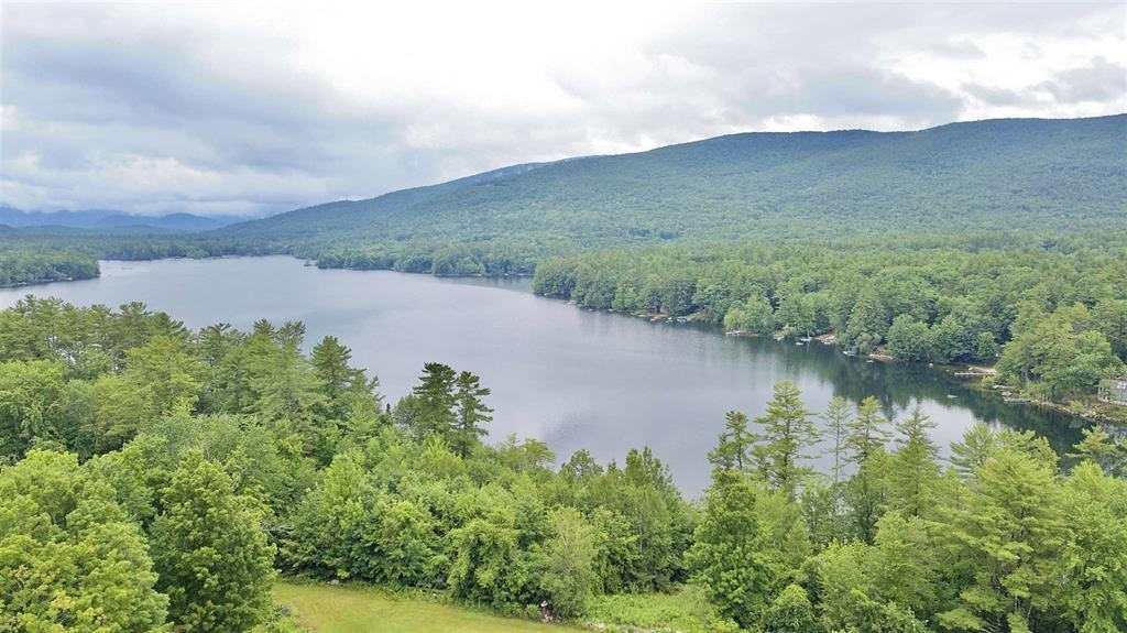 11 Redding Ln, Moultonborough, NH 03254