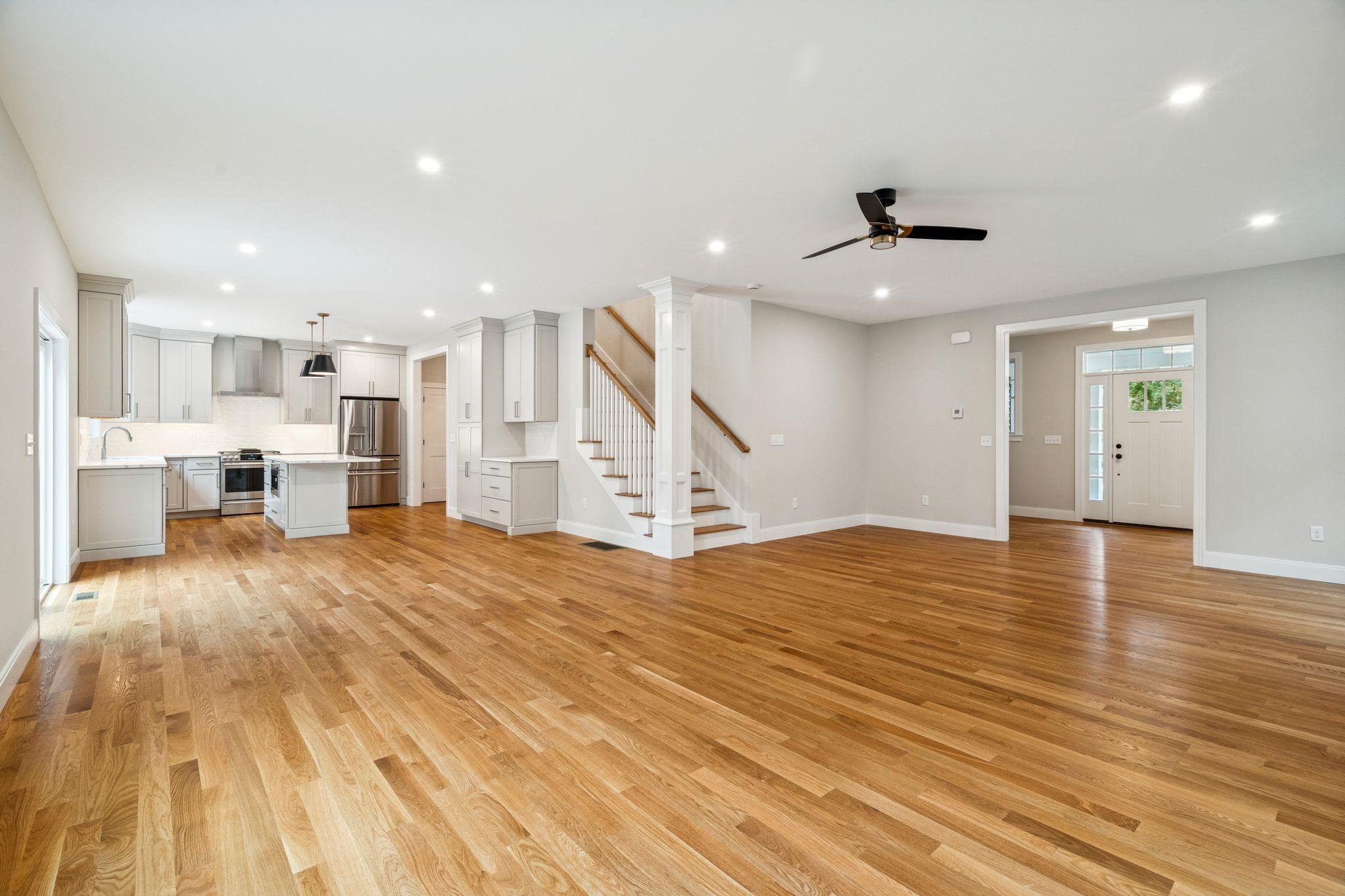 14 Birch St, Portsmouth, NH 03801