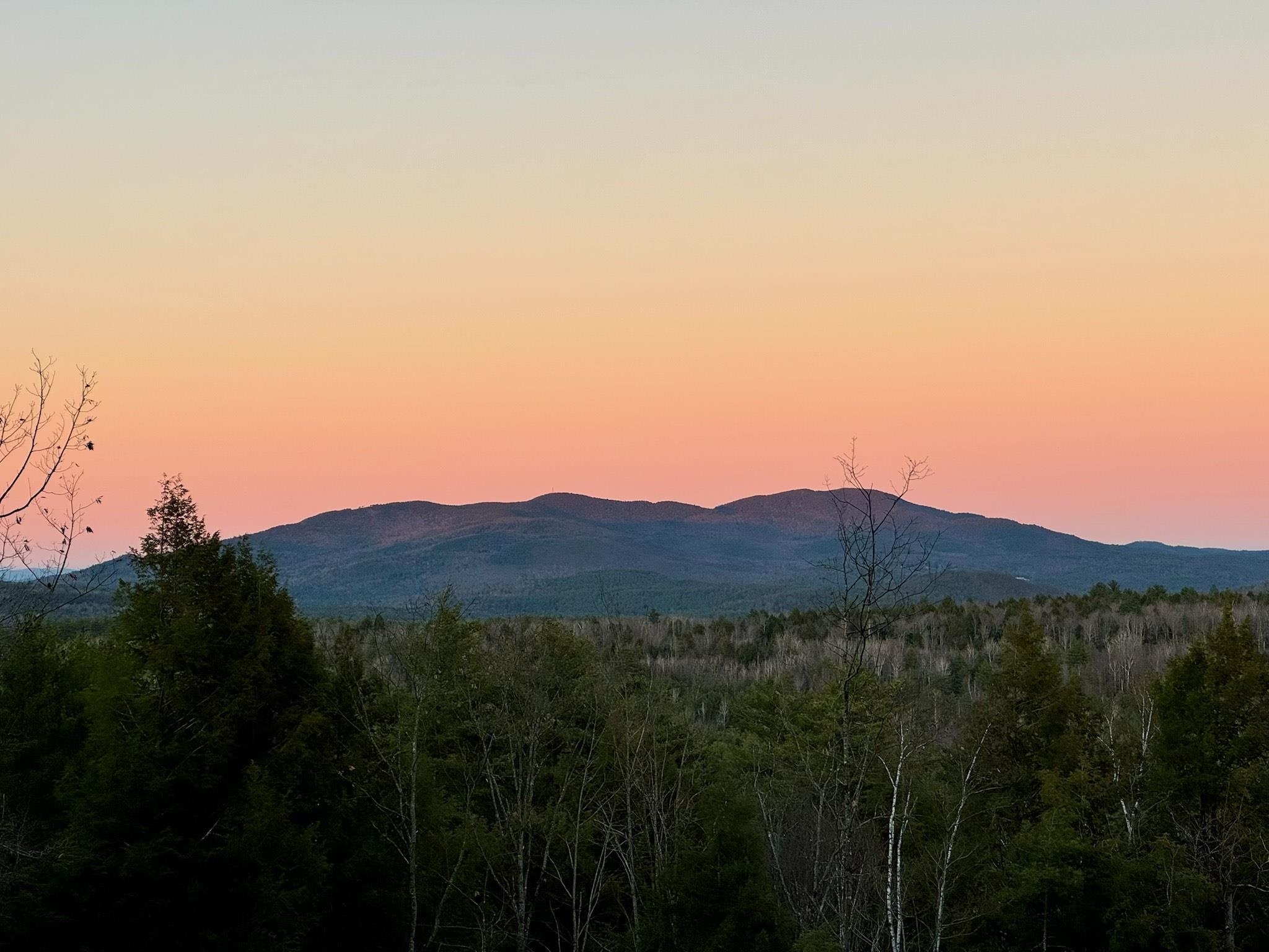 000 Shaker Rd, Sutton, NH 03260