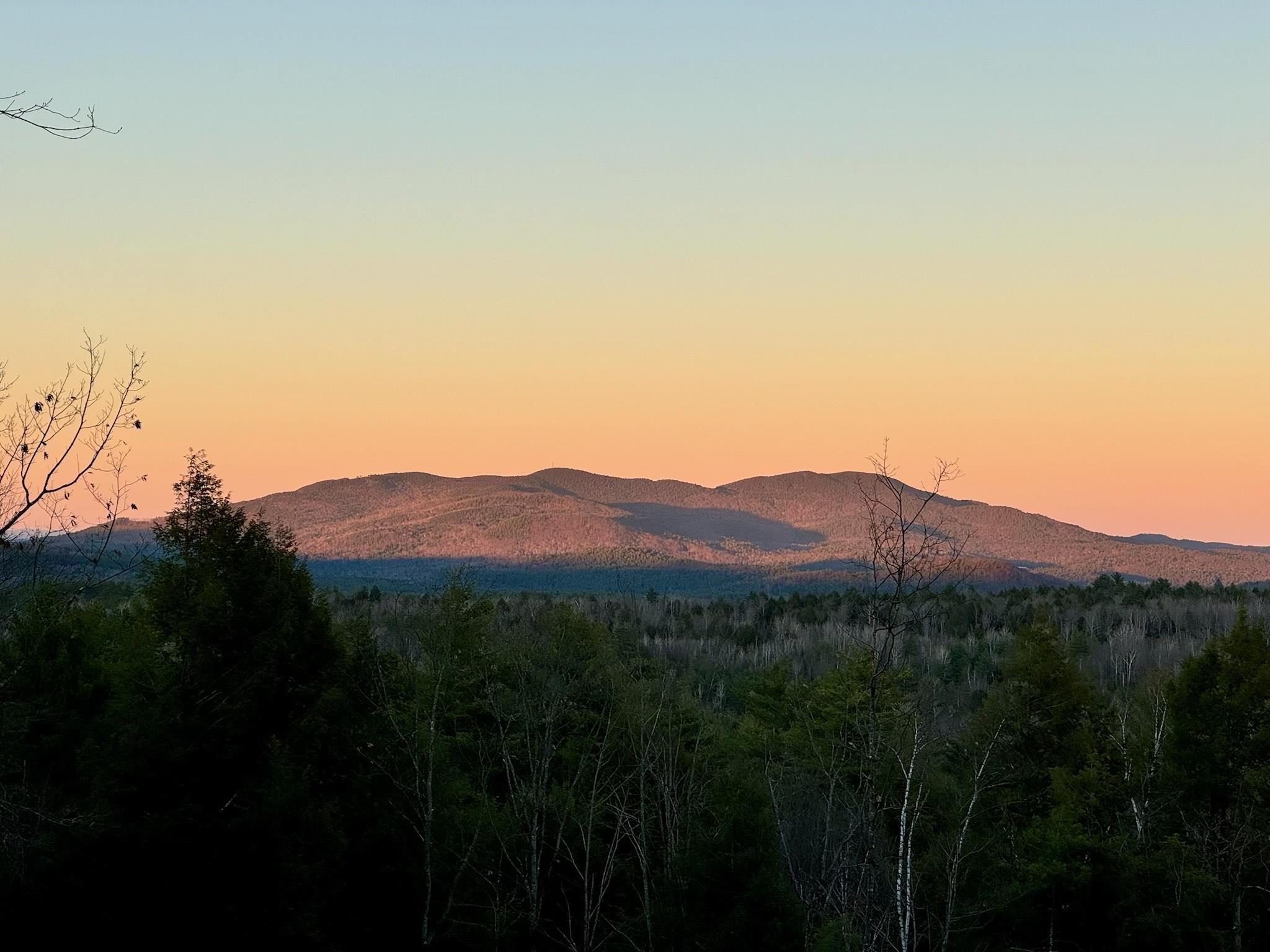 000 Shaker Rd, Sutton, NH 03260