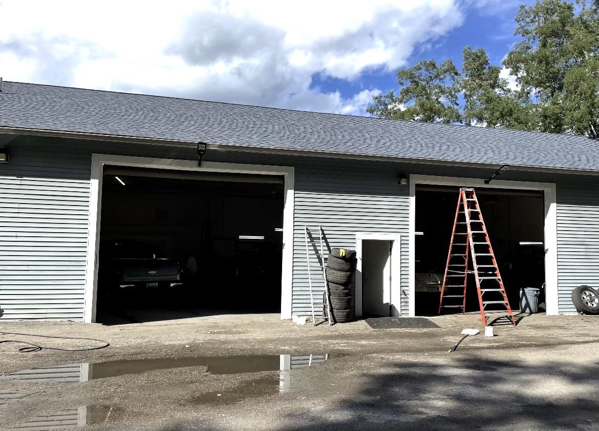 969 Union Avenue — photo 3